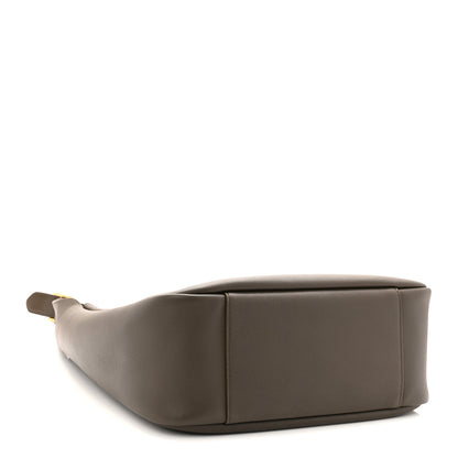 Saint Laurent Smooth Calfskin Large Le 5 A 7 Soft Hobo Light Musk 4 of 10