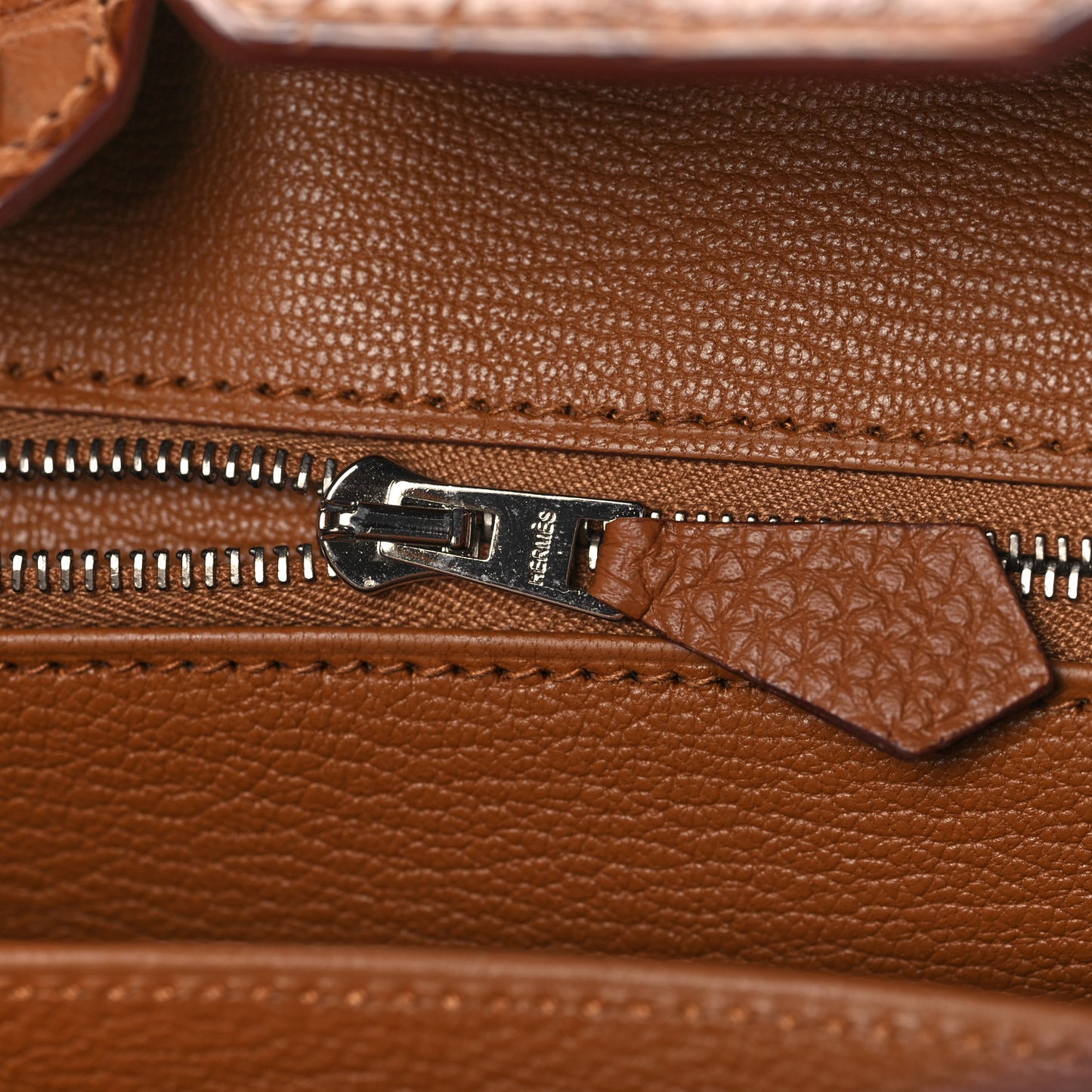 Togo Matte Alligator Birkin Touch 25 Gold