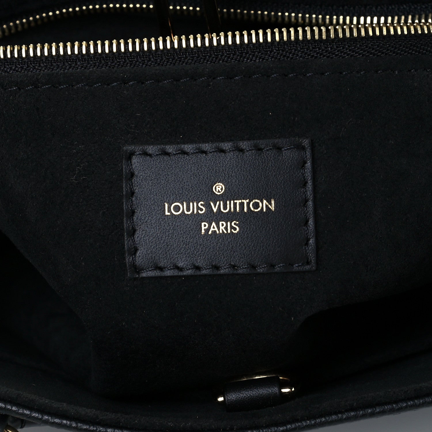 Louis Vuitton Empreinte Monogram Giant Onthego PM Black 6 of 12