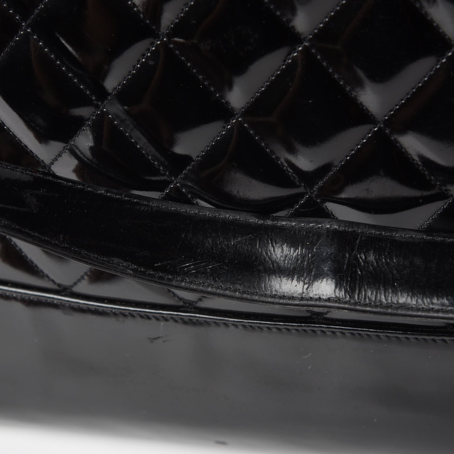 Chanel Patent Quilted Shoulder Bag Black 24 of 28