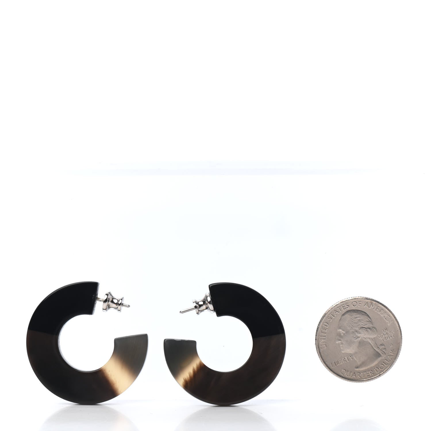 Hermes Buffalo Horn Isthme Earrings 2 of 4