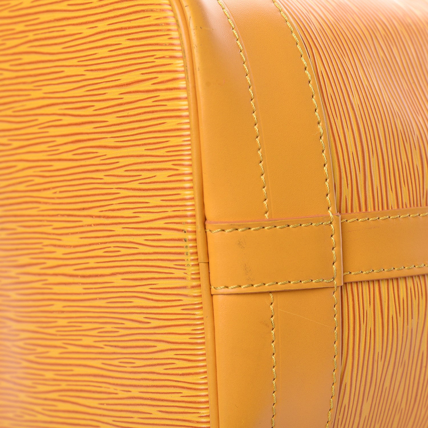 Louis Vuitton Epi Noe Tassil 12 of 17