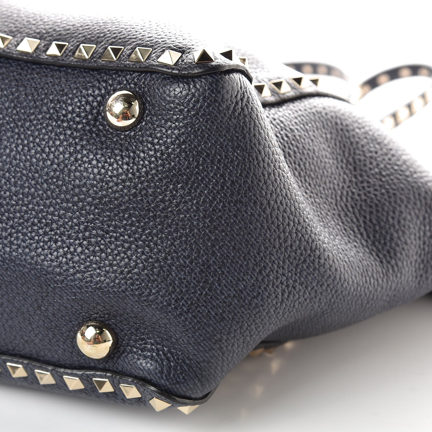 Valentino Garavani Pebbled Calfskin Medium Rockstud Tote Deep Denim 12 of 12