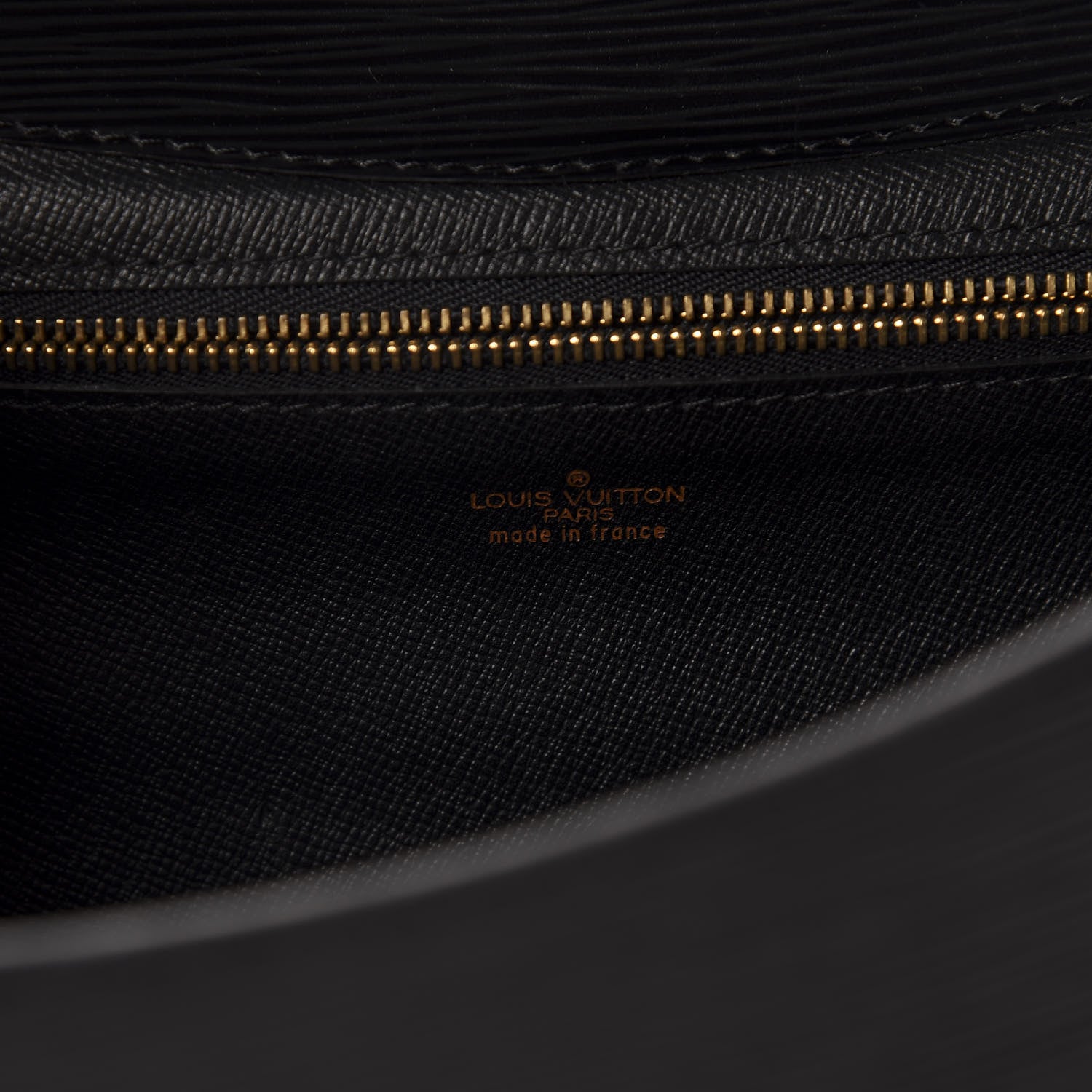 Louis Vuitton Epi Montaigne Clutch MM Black 10 of 11