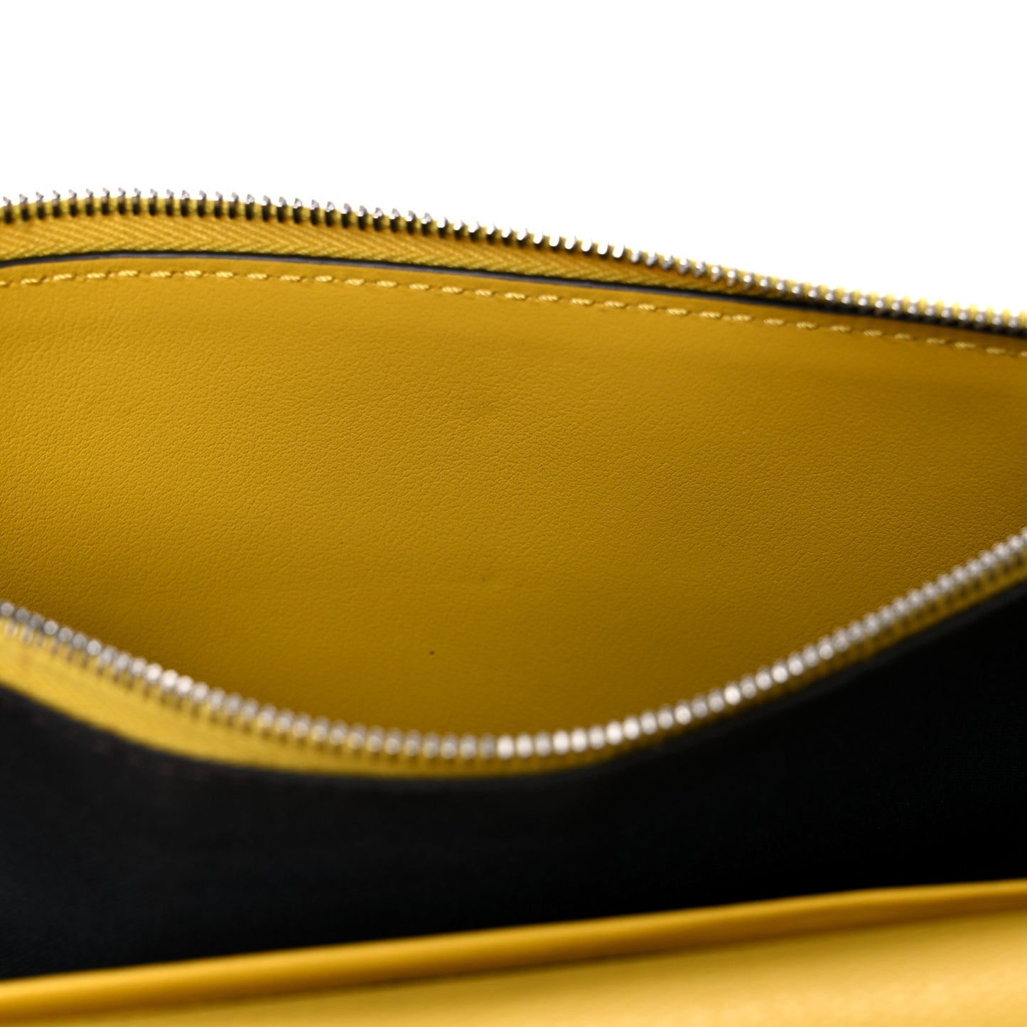 Vitello Cruise F is Fendi Bi-Color FF 1974 Embossed Medium Envelope Wallet On Chain Maya Black Sunflower