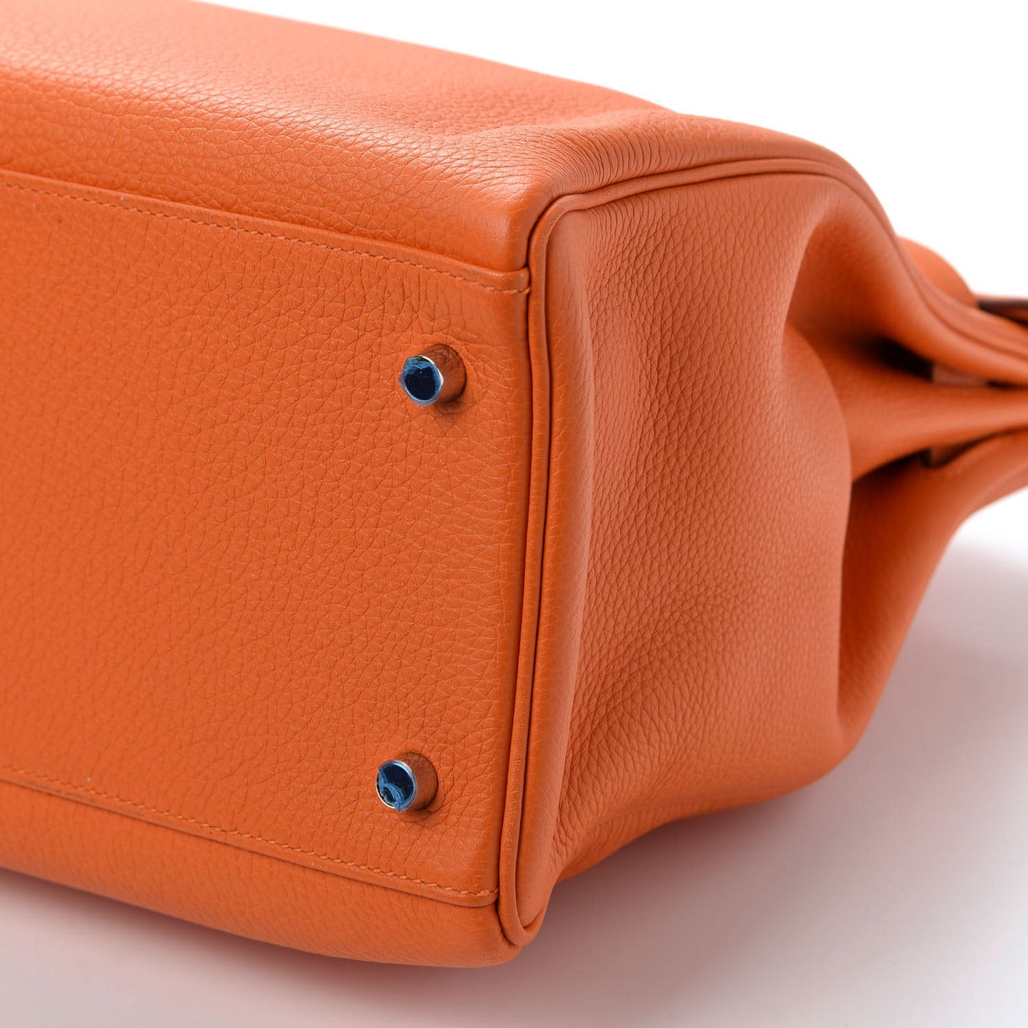 Taurillon Clemence Kelly Retourne 40 Orange