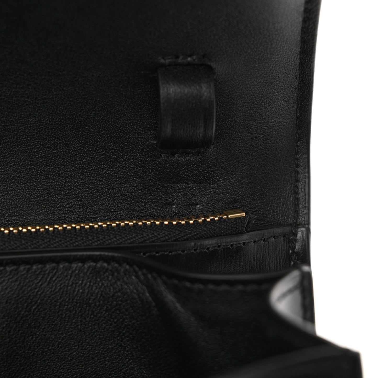 Box Calfskin Medium Classic Box Flap Bag Black