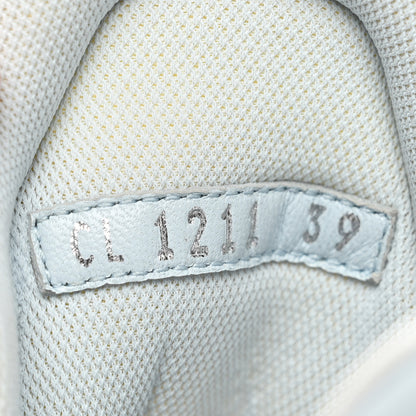 Louis Vuitton Calfskin LV Archlight Gradient Sneakers 39 Light Blue 8 of 8