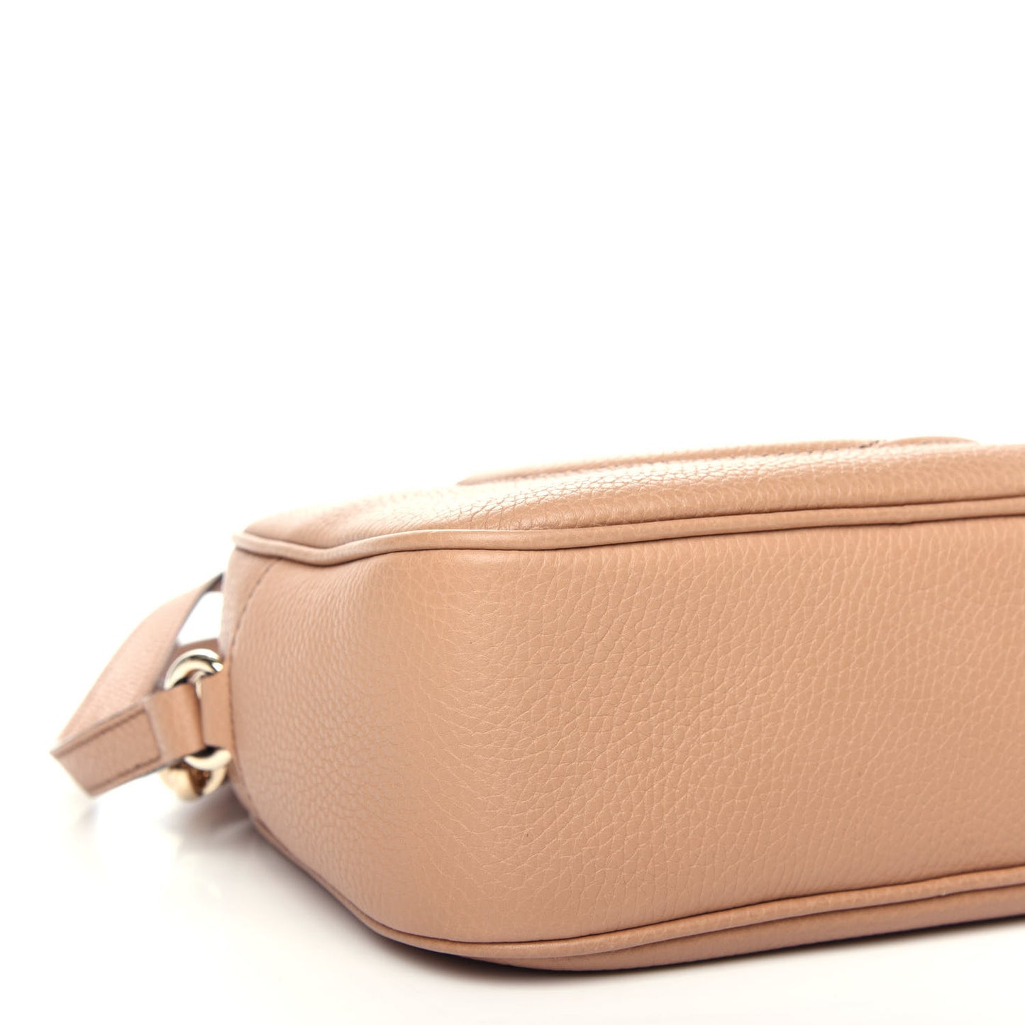 Pebbled Calfskin Small Soho Disco Bag Camelia