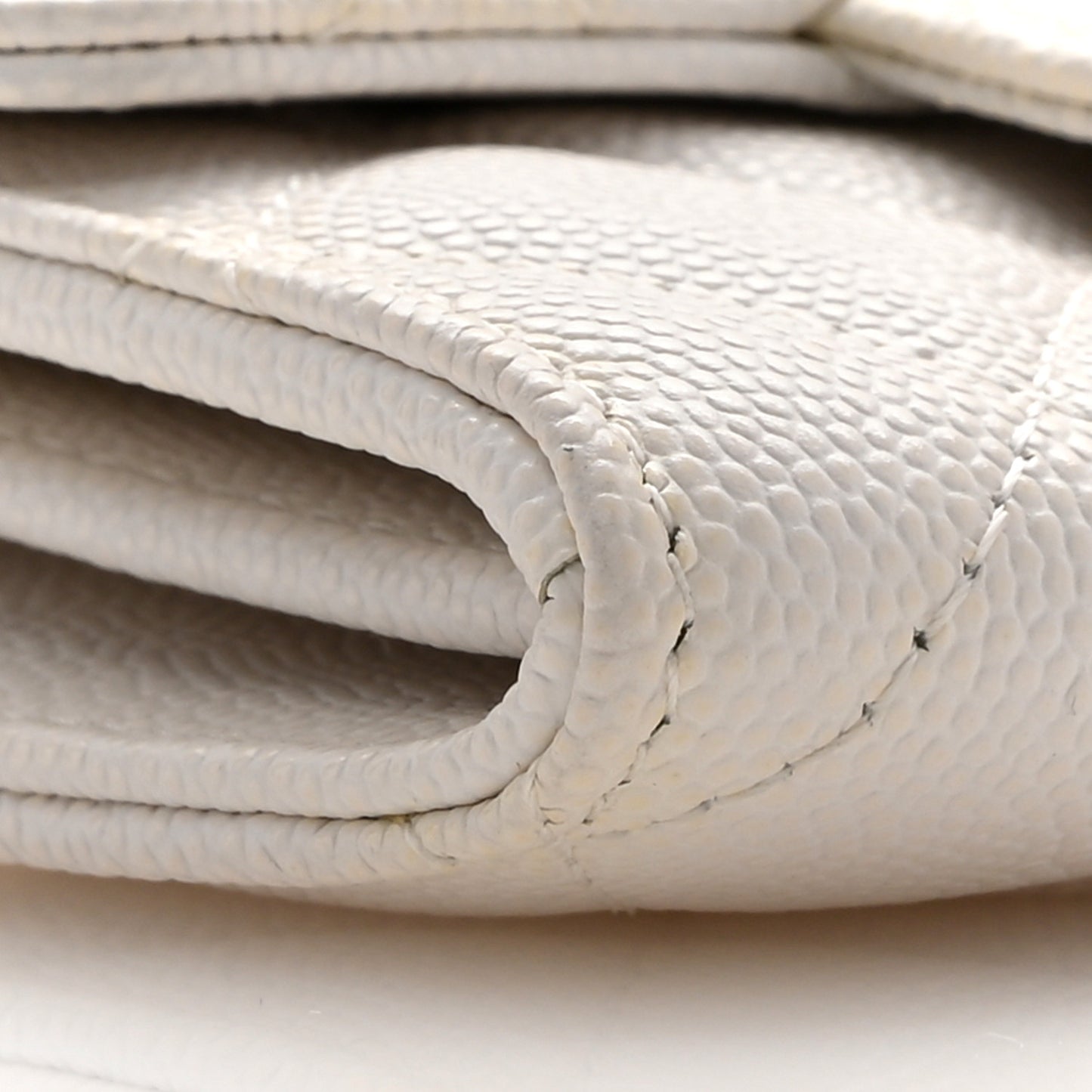 Caviar Quilted Flap Card Holder On Chain White