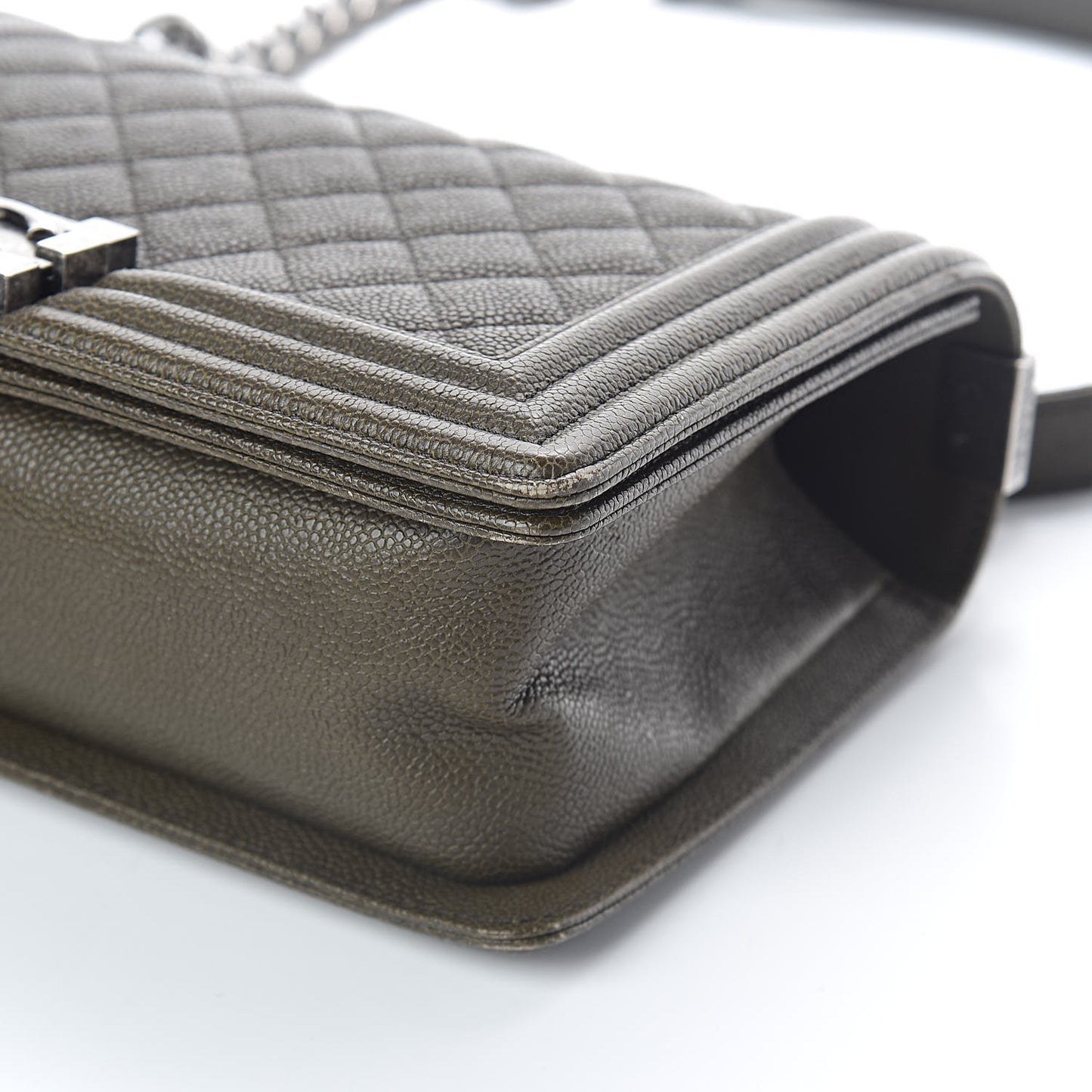 Caviar Quilted Medium Boy Flap Khaki