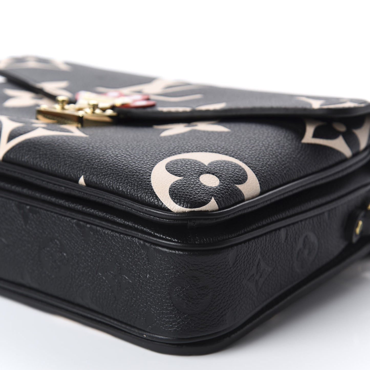 Empreinte Monogram Giant Crafty Pochette Metis Black Creme