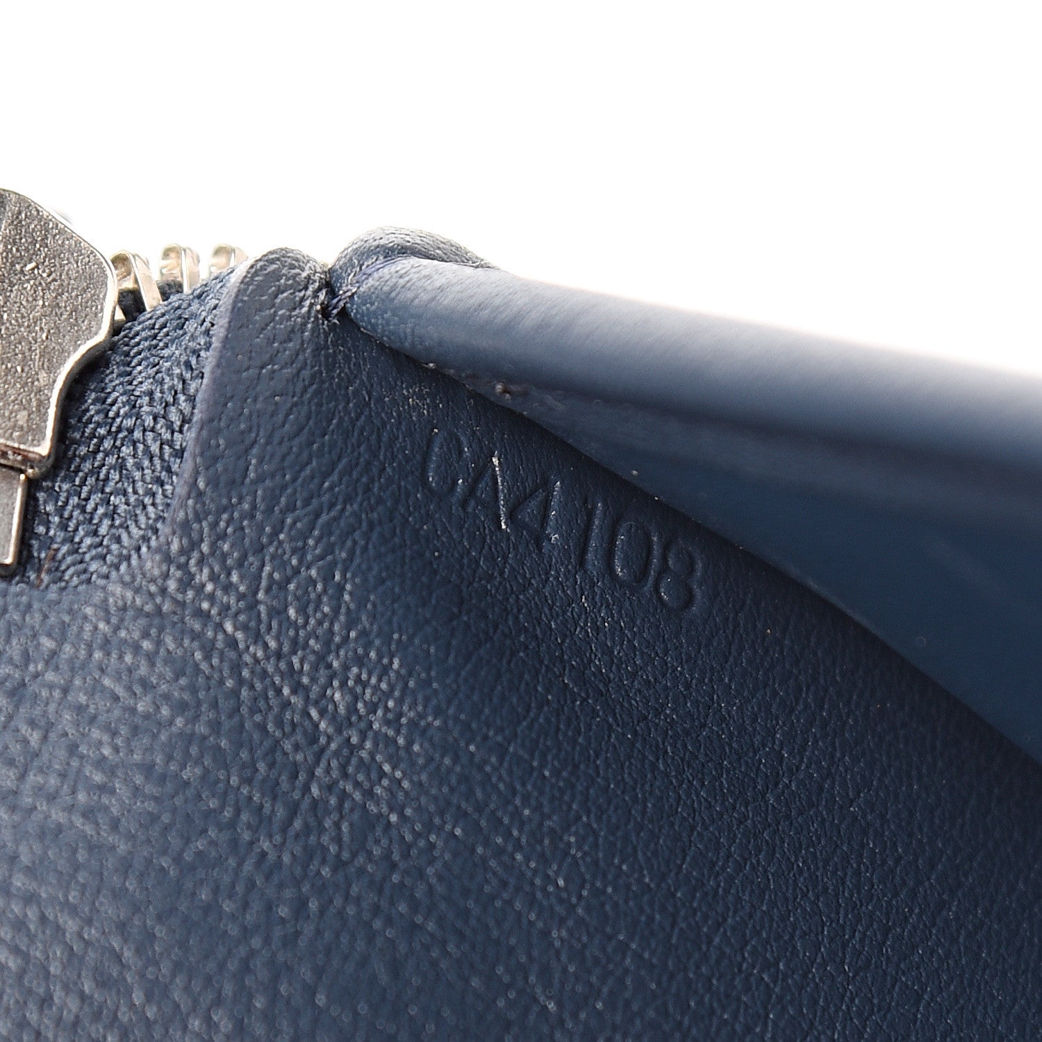 Louis Vuitton Taurillon Vertical Zippy Wallet Navy 7 of 7