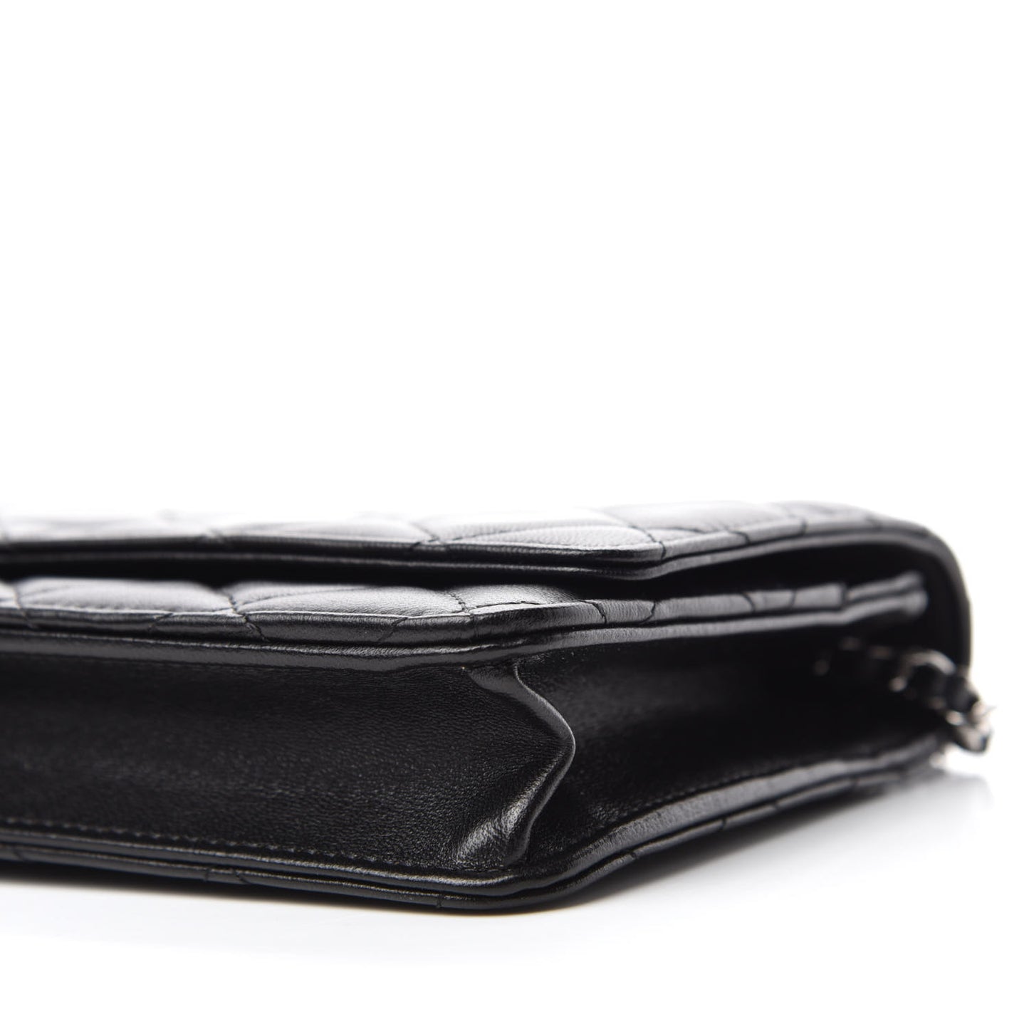 Lambskin Quilted Wallet On Chain WOC Black