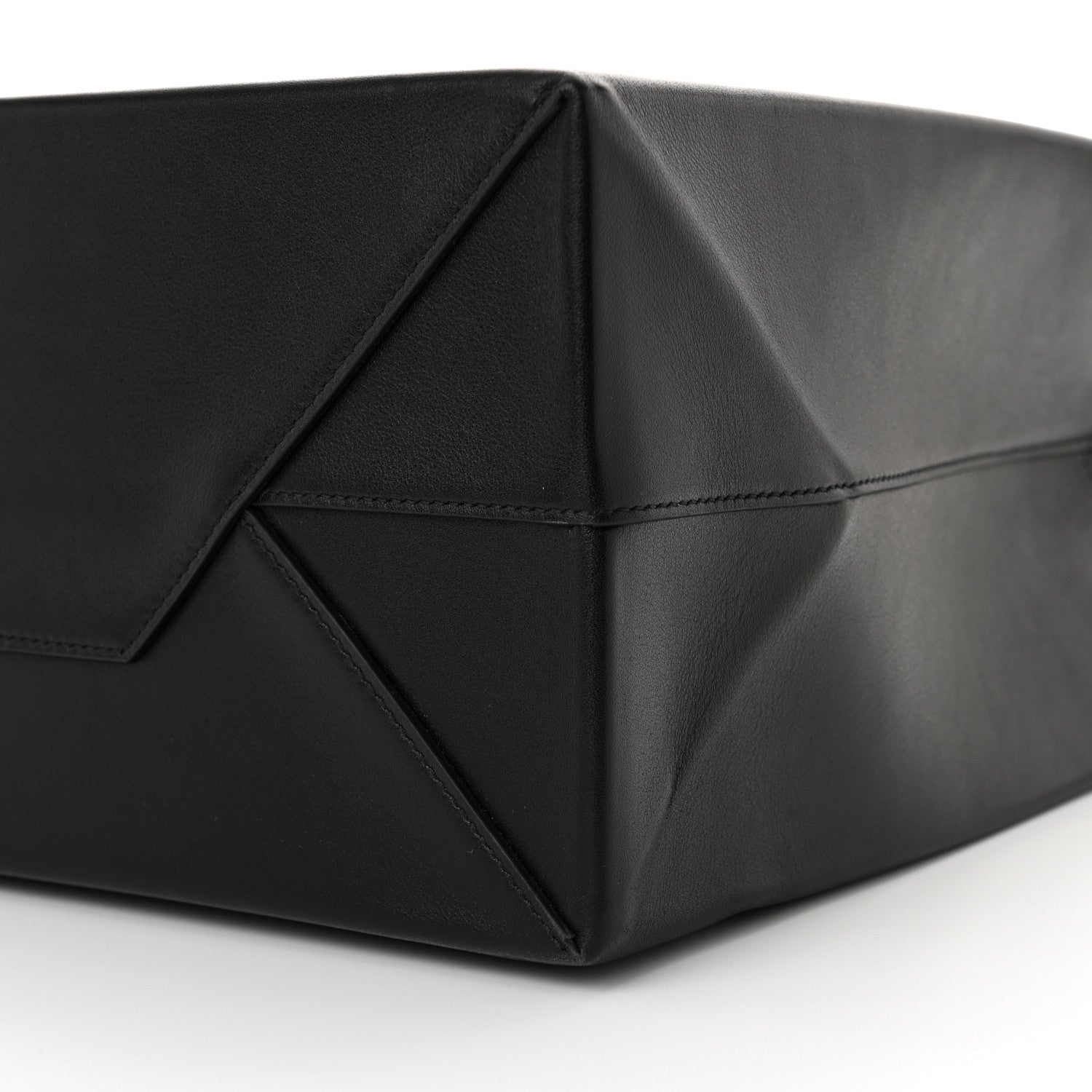 Balenciaga Soft Smooth Calfskin Large Duty Free Tote Black 9 of 9