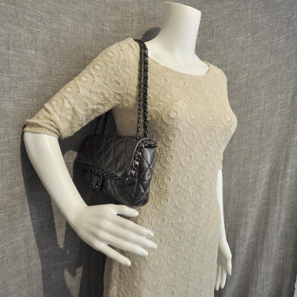 Chanel Leather Chain Me Medium Flap 2 of 9