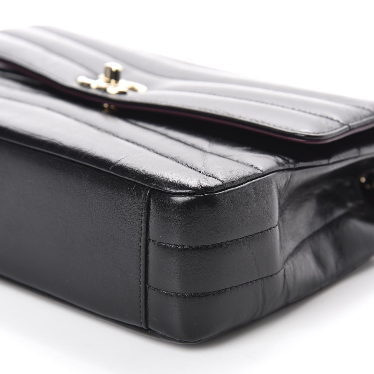 Shiny Lambskin Chevron Quilted Miroir Black