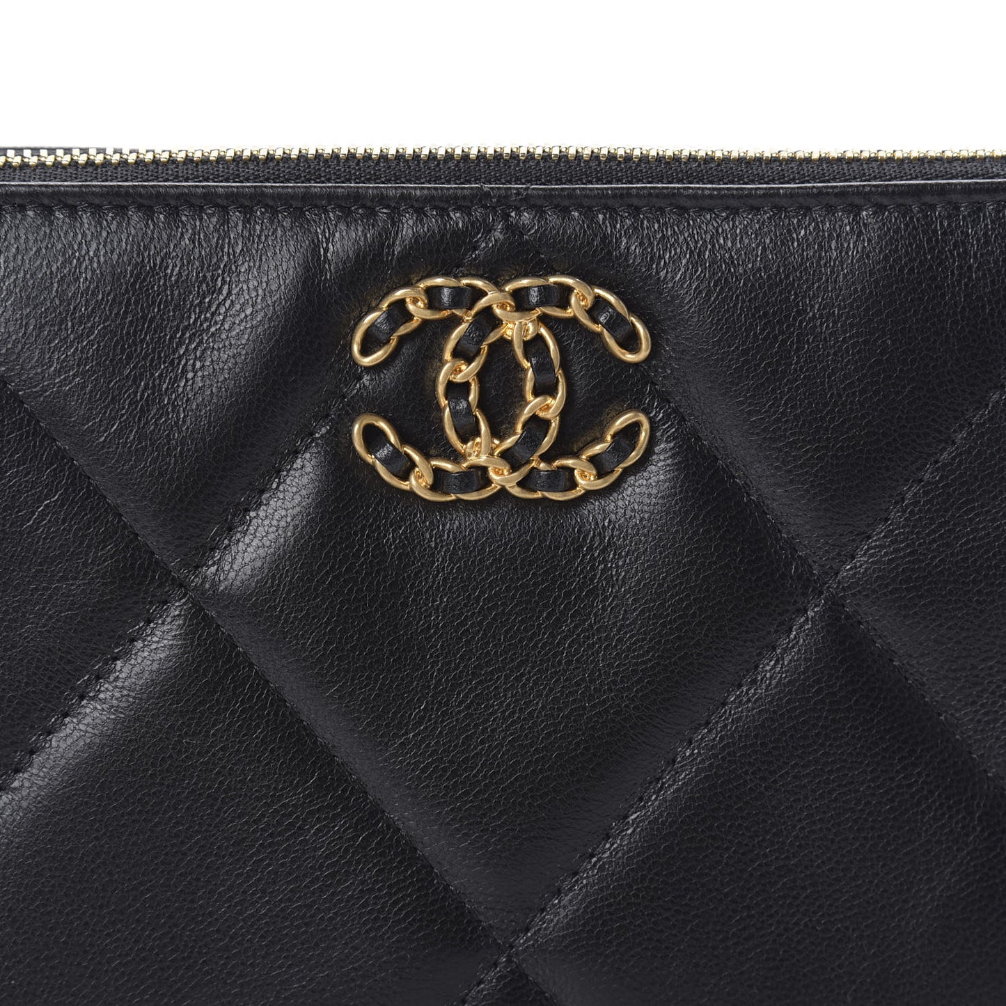 Shiny Goatskin Quilted Small Chanel 19 Pouch With Handle Black