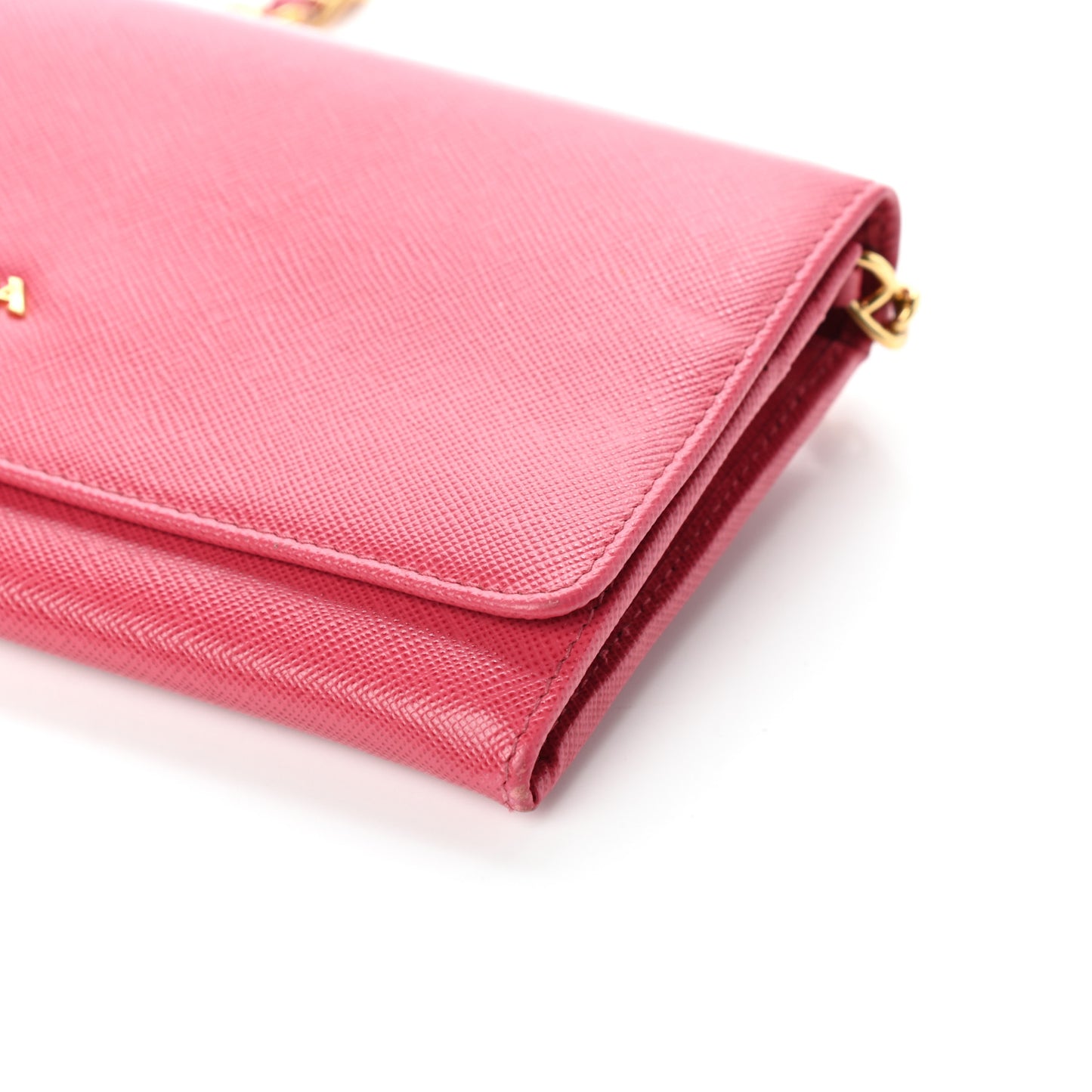 Saffiano Metal Oro Chain Wallet Peonia
