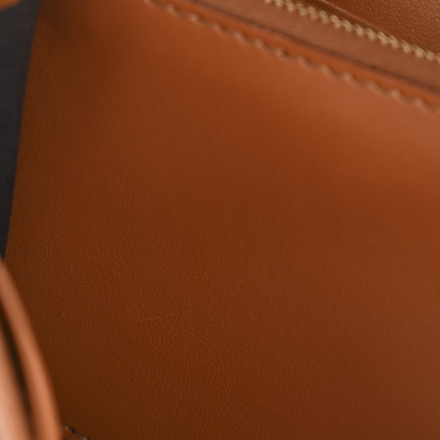 Vitello King Tamponato Logo Embossed Continental Wallet Cuoio