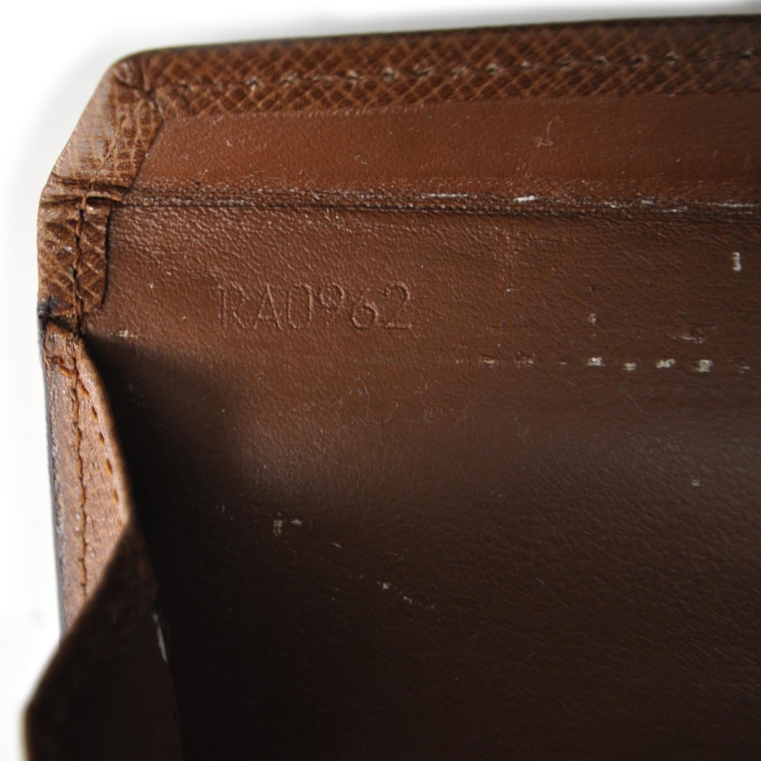 Louis Vuitton Monogram Porte-Monnaie Plat Coin Purse 8 of 8