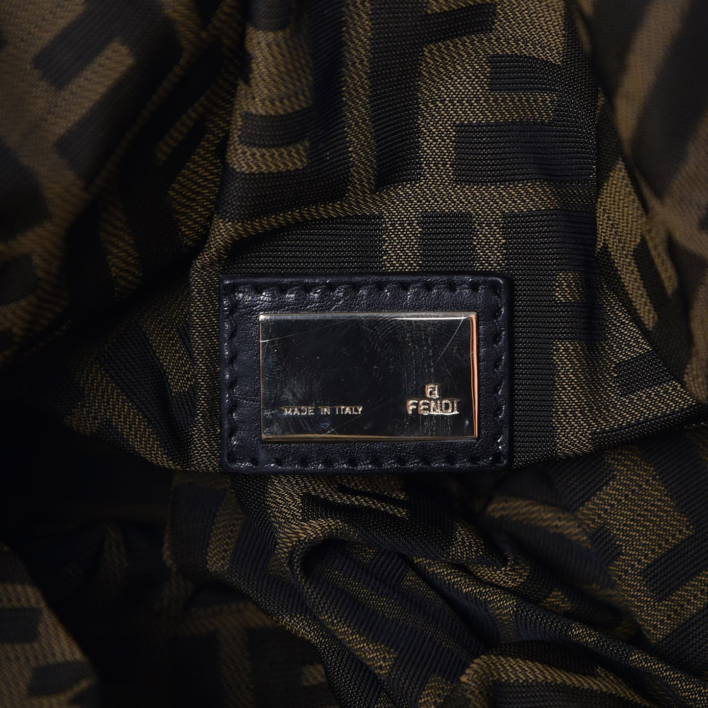 Crispe Vernice Spy Black