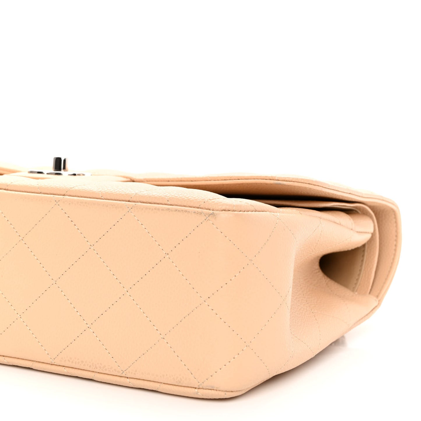 Caviar Quilted Jumbo Double Flap Beige Clair