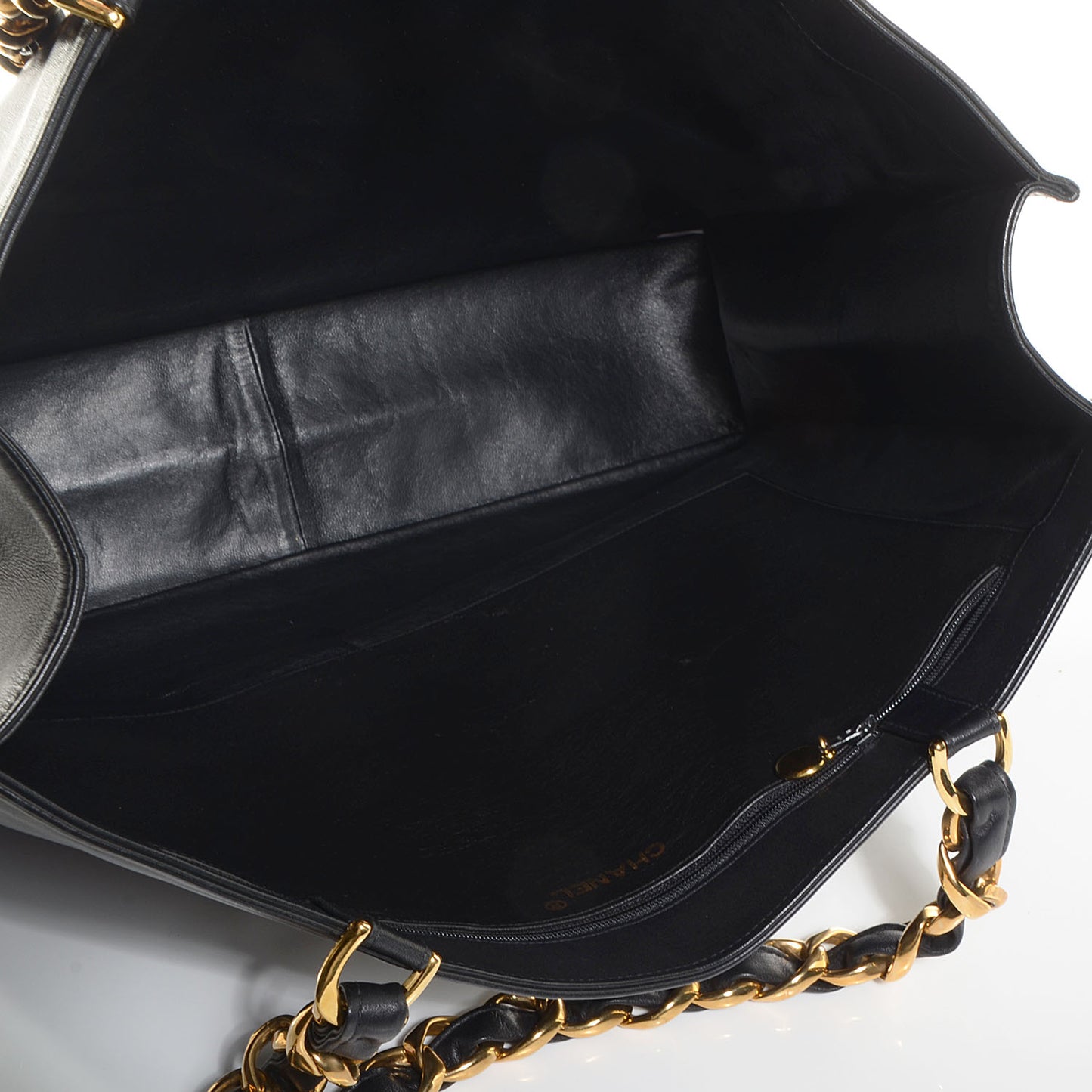 Lambskin Jumbo Shoulder Bag Black