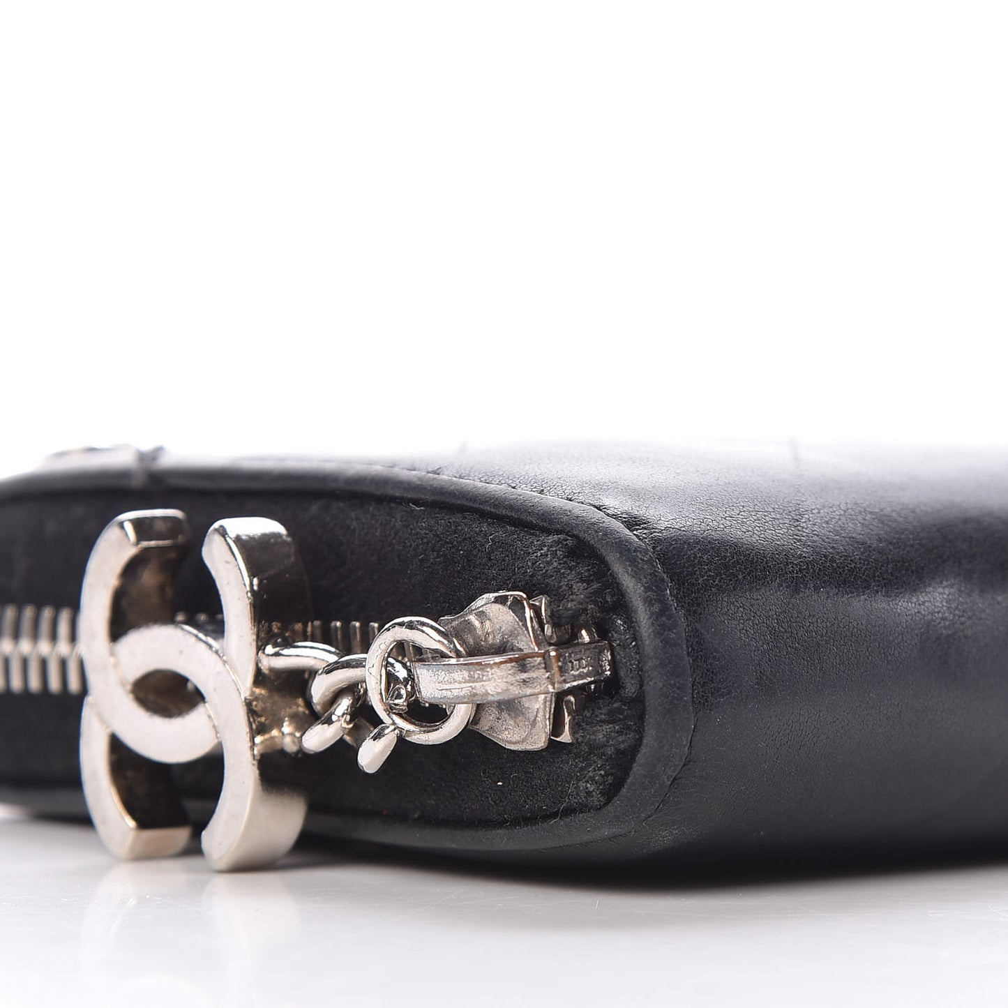 Lambskin Chevron Quilted CC Zip Around Wallet Black