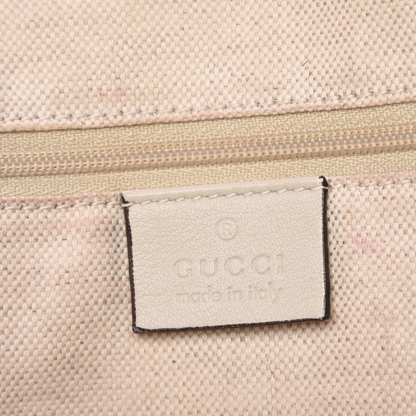 Monogram Medium Sukey Boston Off White
