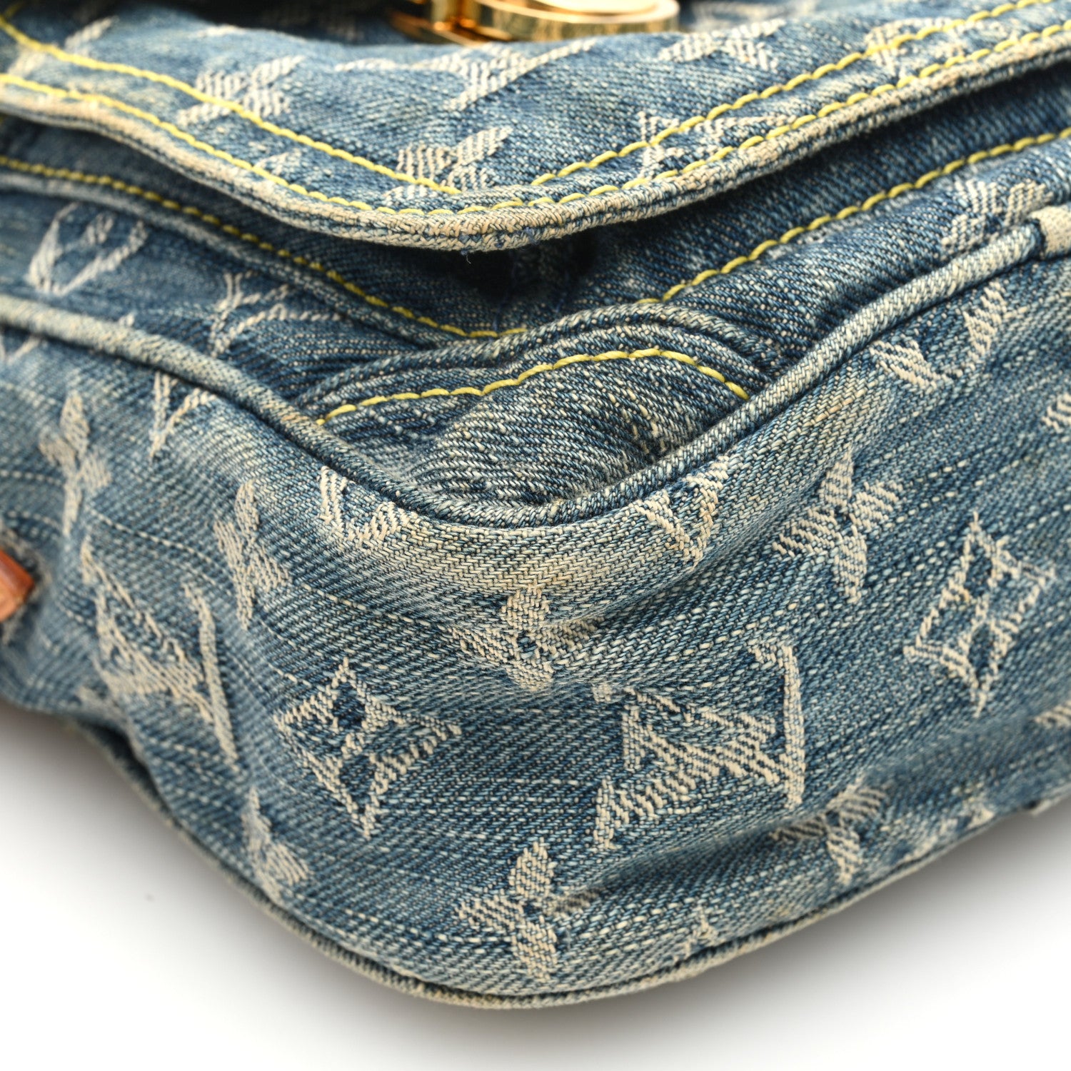 Louis Vuitton Denim Camera Bag Blue 8 of 12