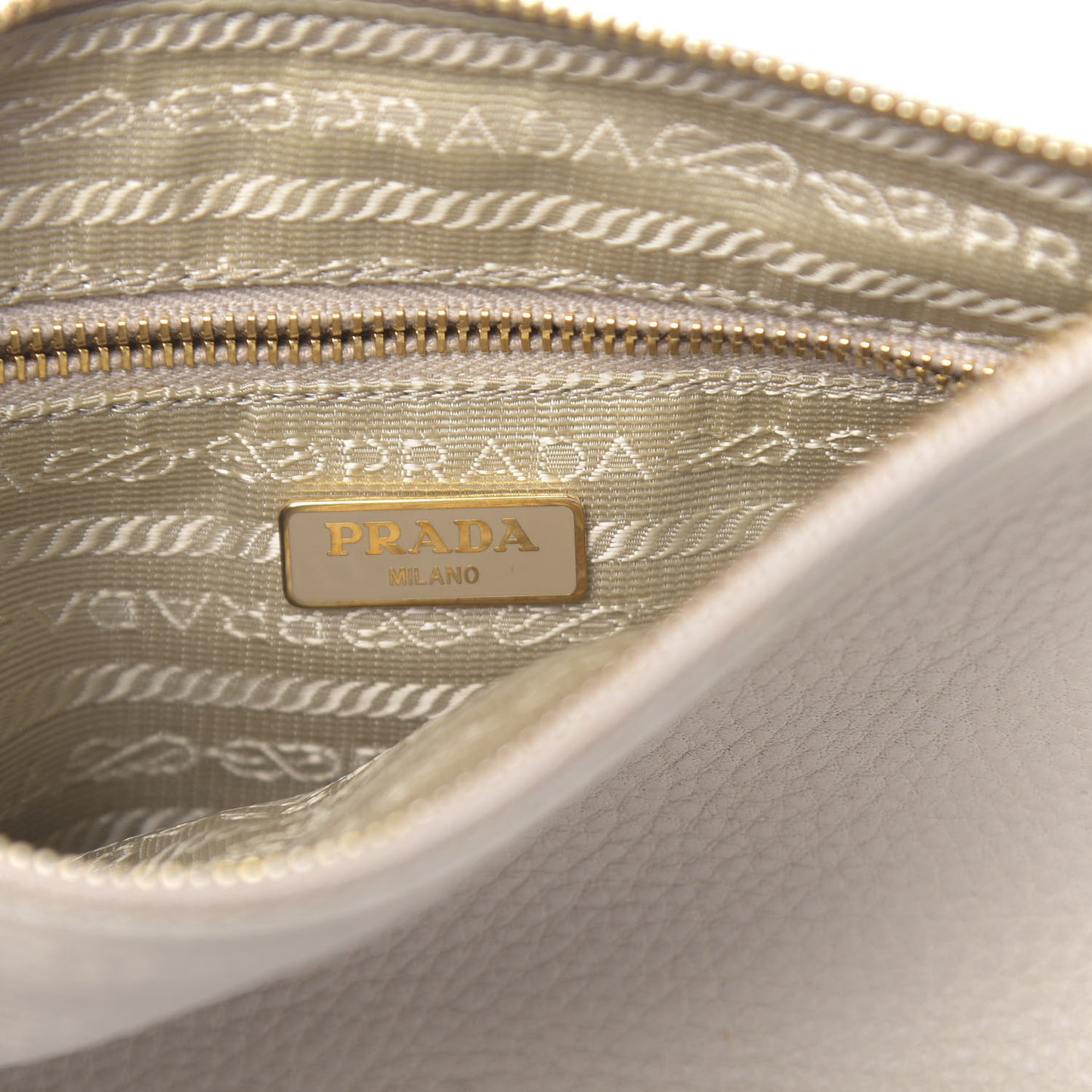 Vitello Daino Pochette Bag Talco