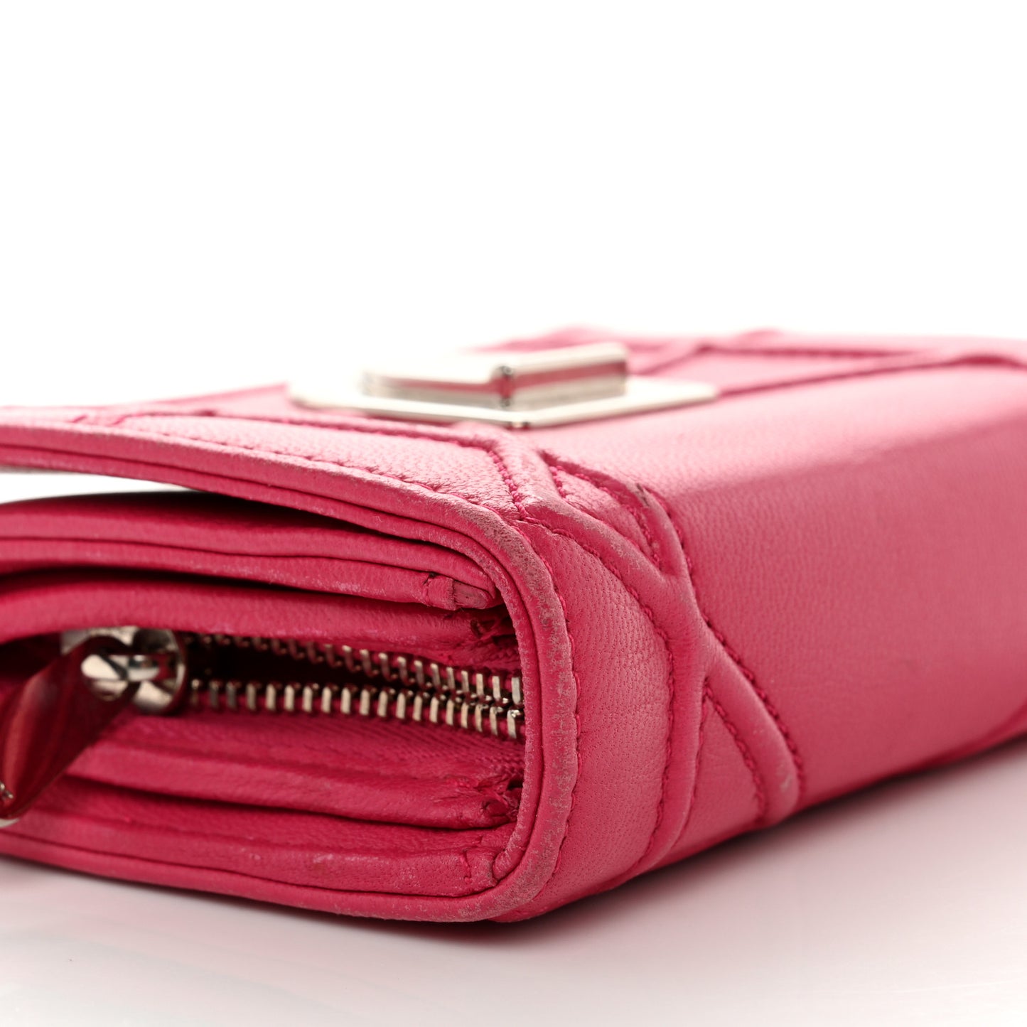 Calfskin Cannage Diorama Nomadene Wallet Fuchsia