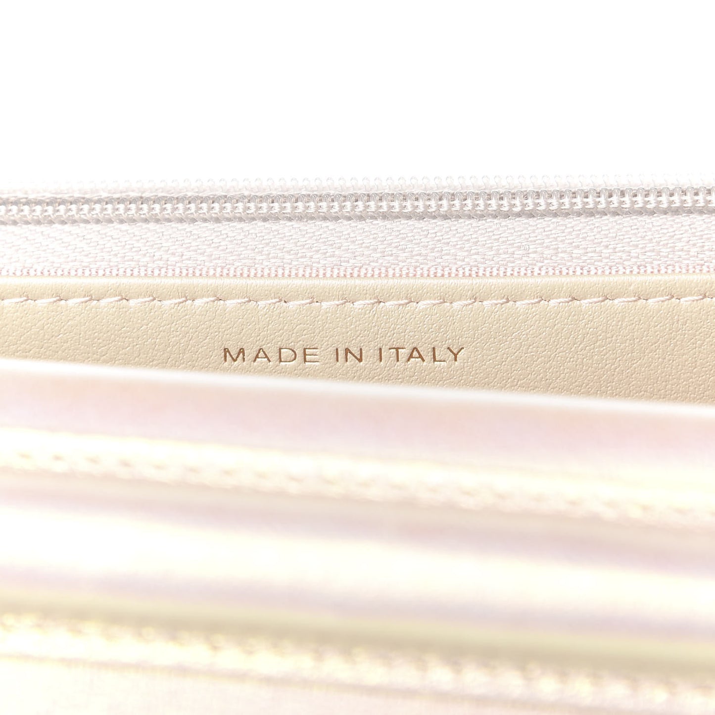 Iridescent Lambskin Quilted Wallet On Chain WOC Ivory