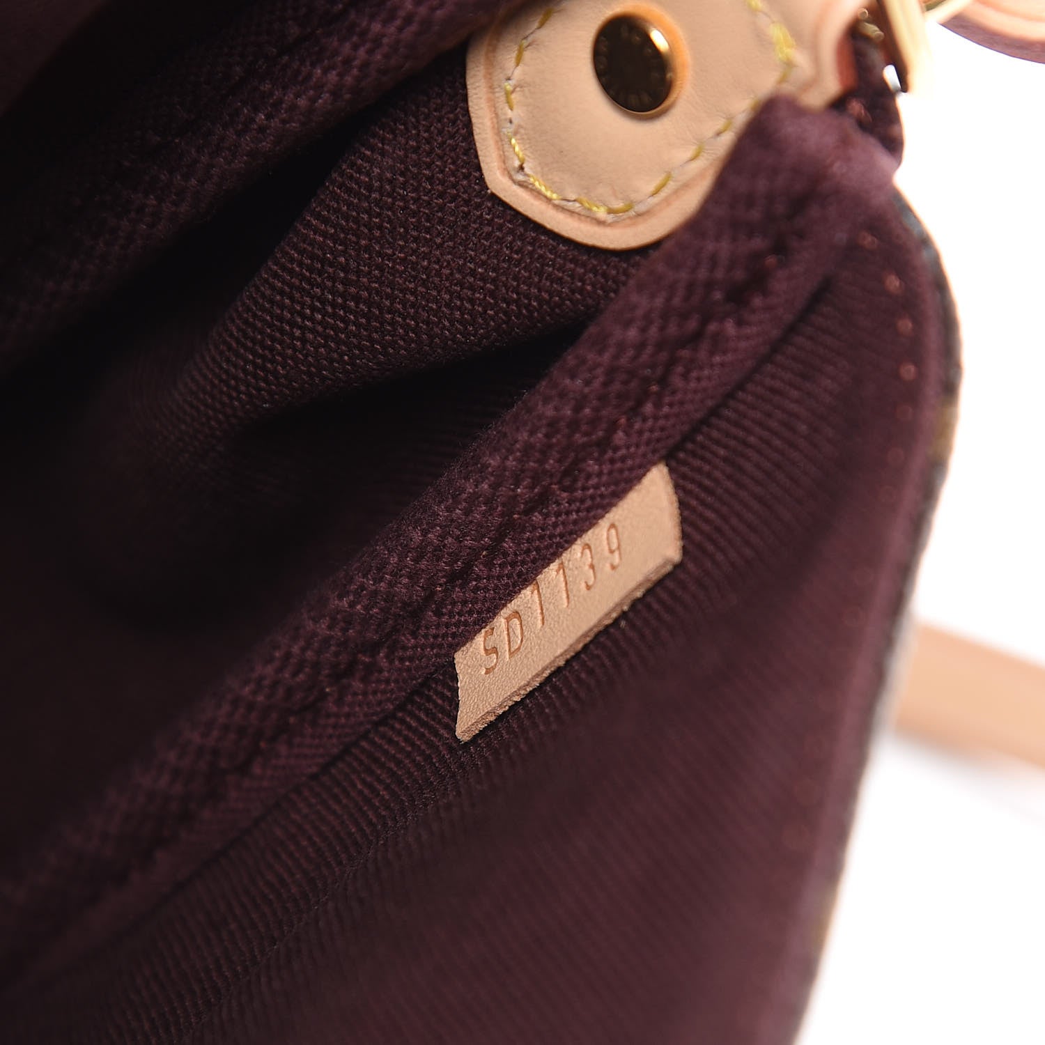 Louis Vuitton Monogram Favorite MM 7 of 13