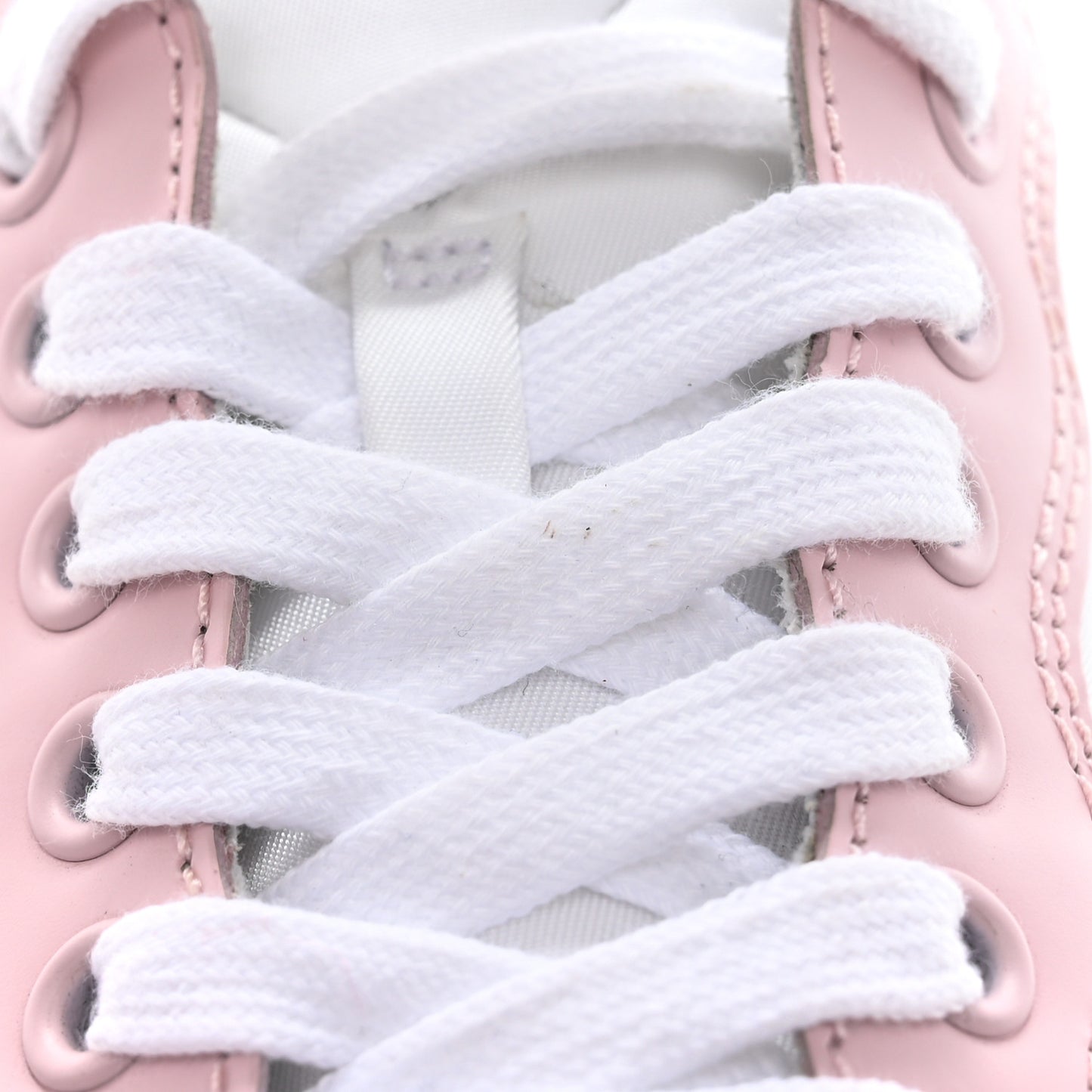 Spazzolato Rois Re-Nylon Triangle Logo Womens Low Top Sneakers 37 White Alabastro