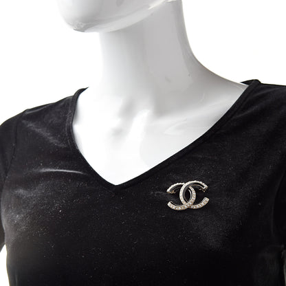 Chanel Pearl Enamel CC Brooch Black Gold 2 of 5