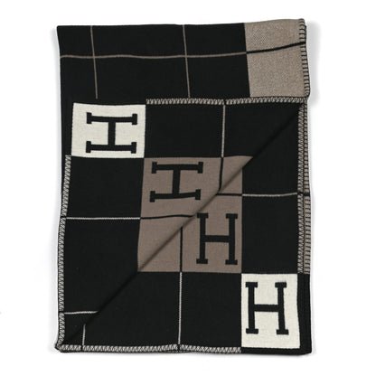 Hermes Wool Cashmere Avalon III Blanket Ecru Black 2 of 3