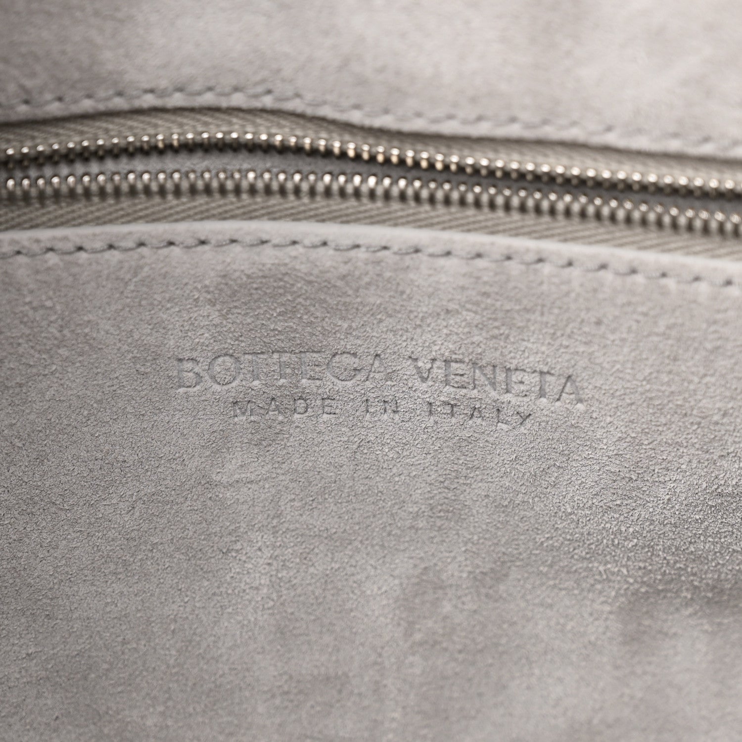 Bottega Veneta Nappa Maxi Intreccio Small Arco East West Tote Ardoise Glacier 6 of 9