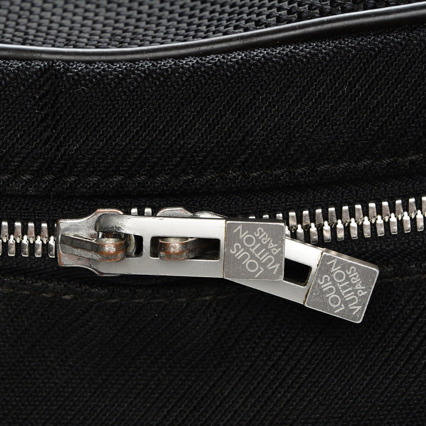 Damier Geant Neo Bongo Backpack Black