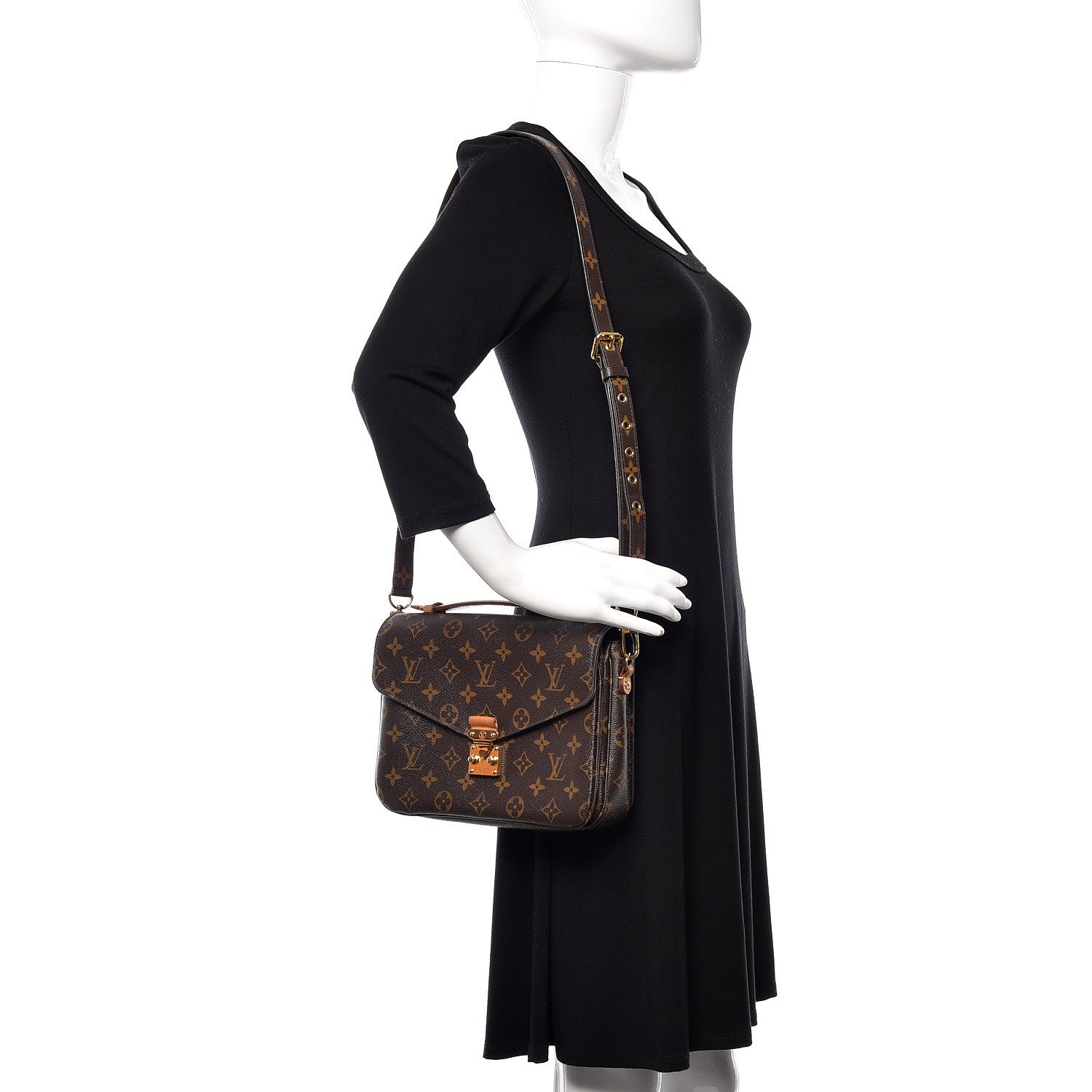 Louis Vuitton Monogram Pochette Metis 2 of 10