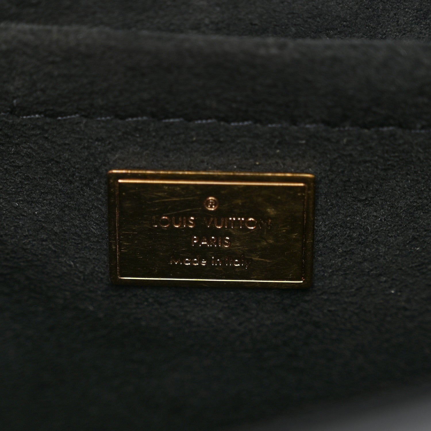 Louis Vuitton Vernis Epi Monogram Spring Street Black 6 of 9