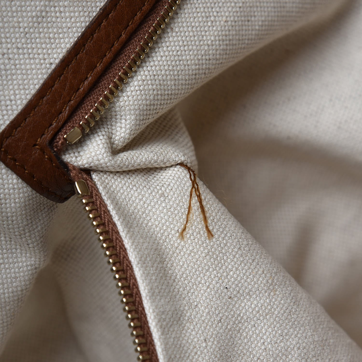 Gucci Pebbled Calfskin Medium Bree Shoulder Bag Nut Brown 10 of 18