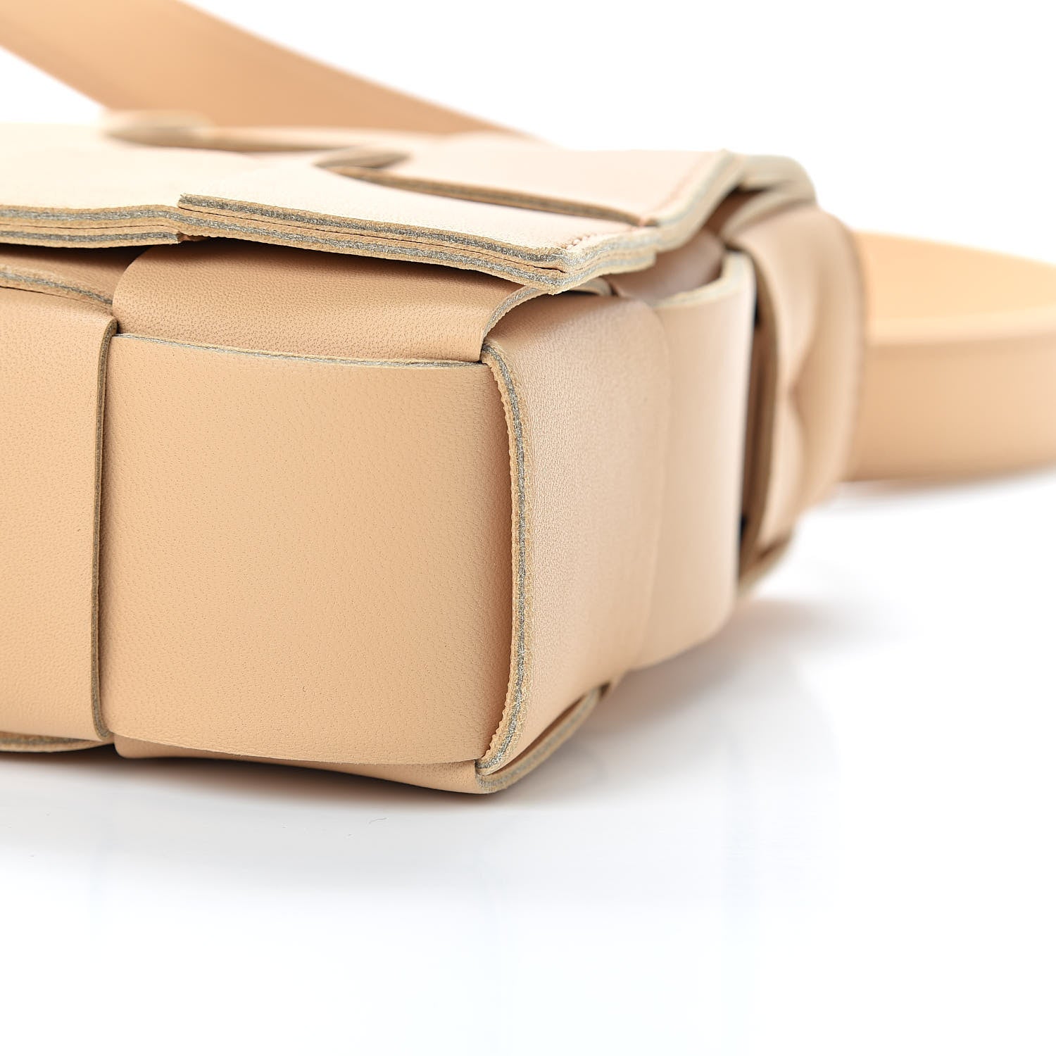 Bottega Veneta Nappa Maxi Intreccio Cassette Bag Nude 10 of 10