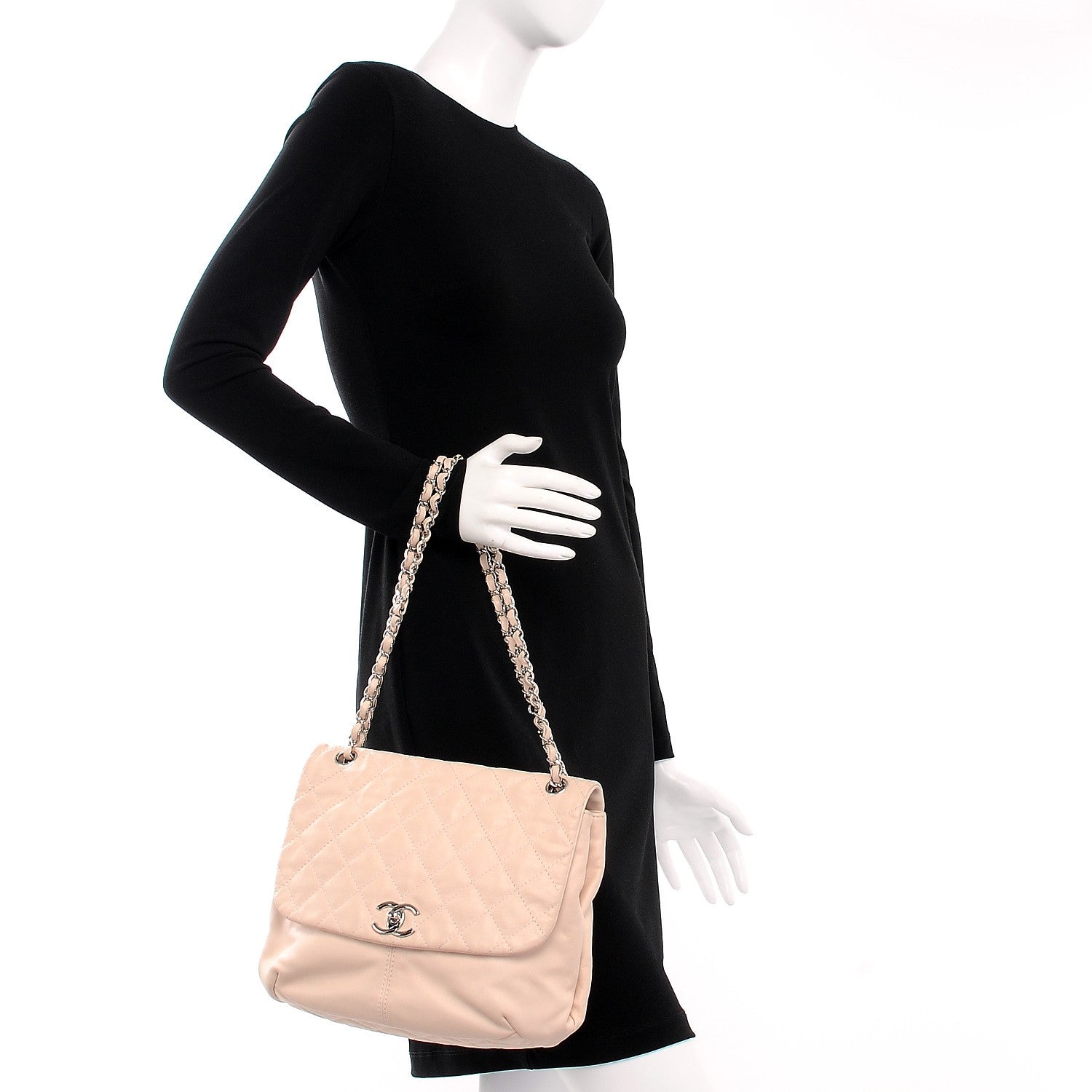 Chanel Calfskin Quilted Large Trianon Messenger Flap Light Pink 2 of 10