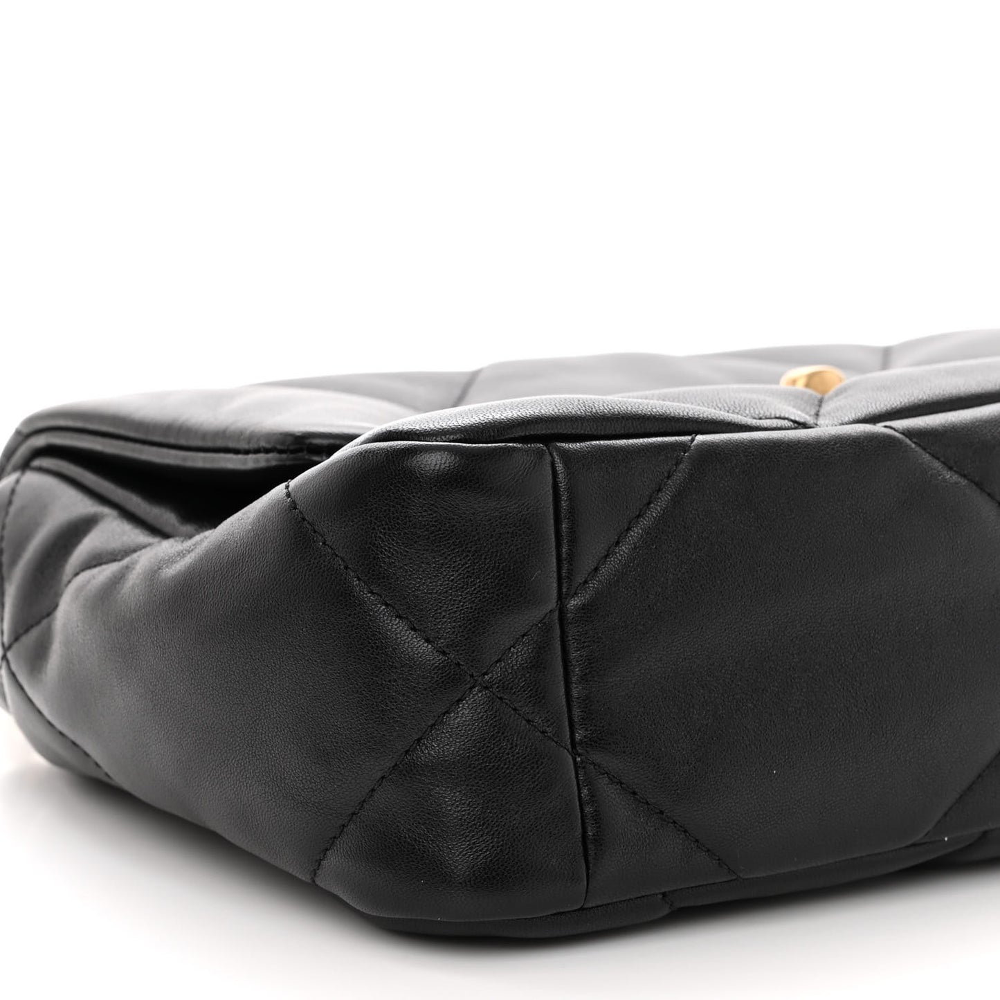 Lambskin Quilted Medium Chanel 19 Flap Black