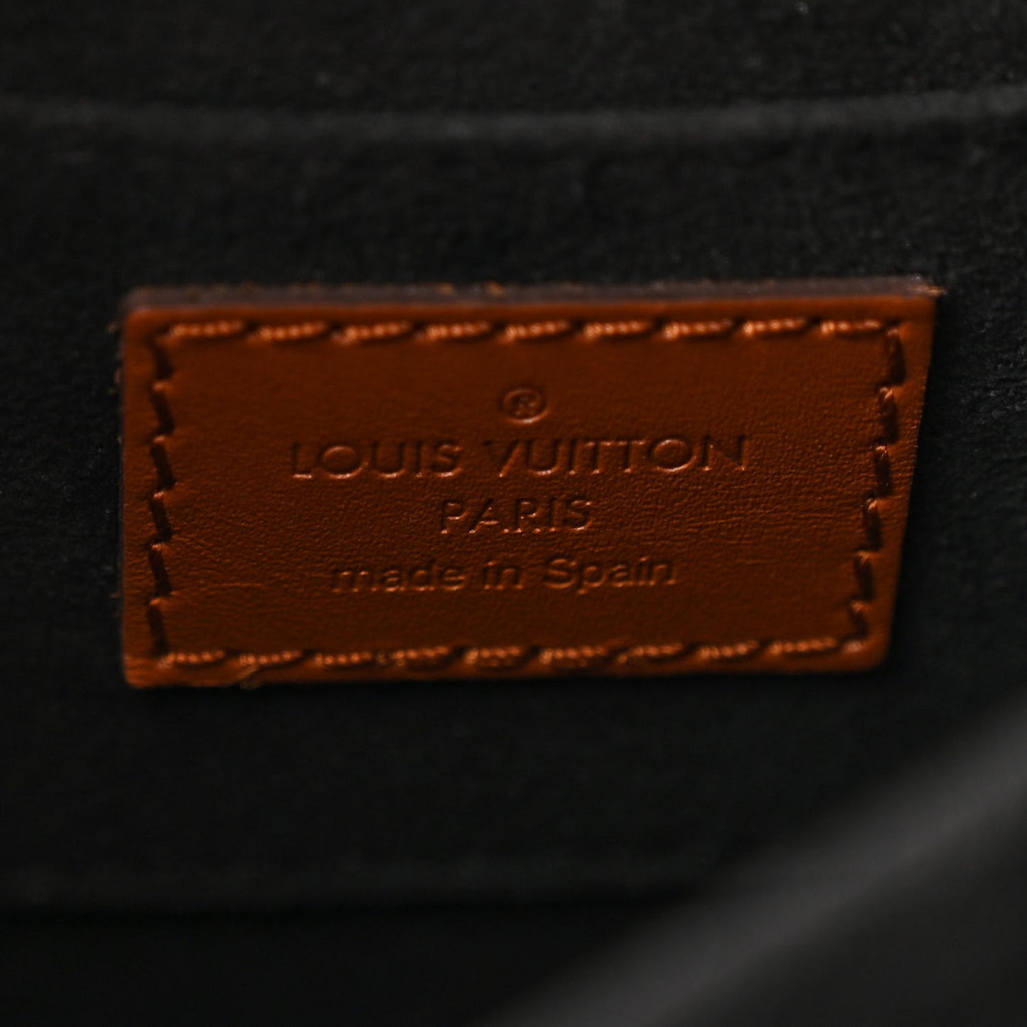 Reverse Monogram Dauphine MM