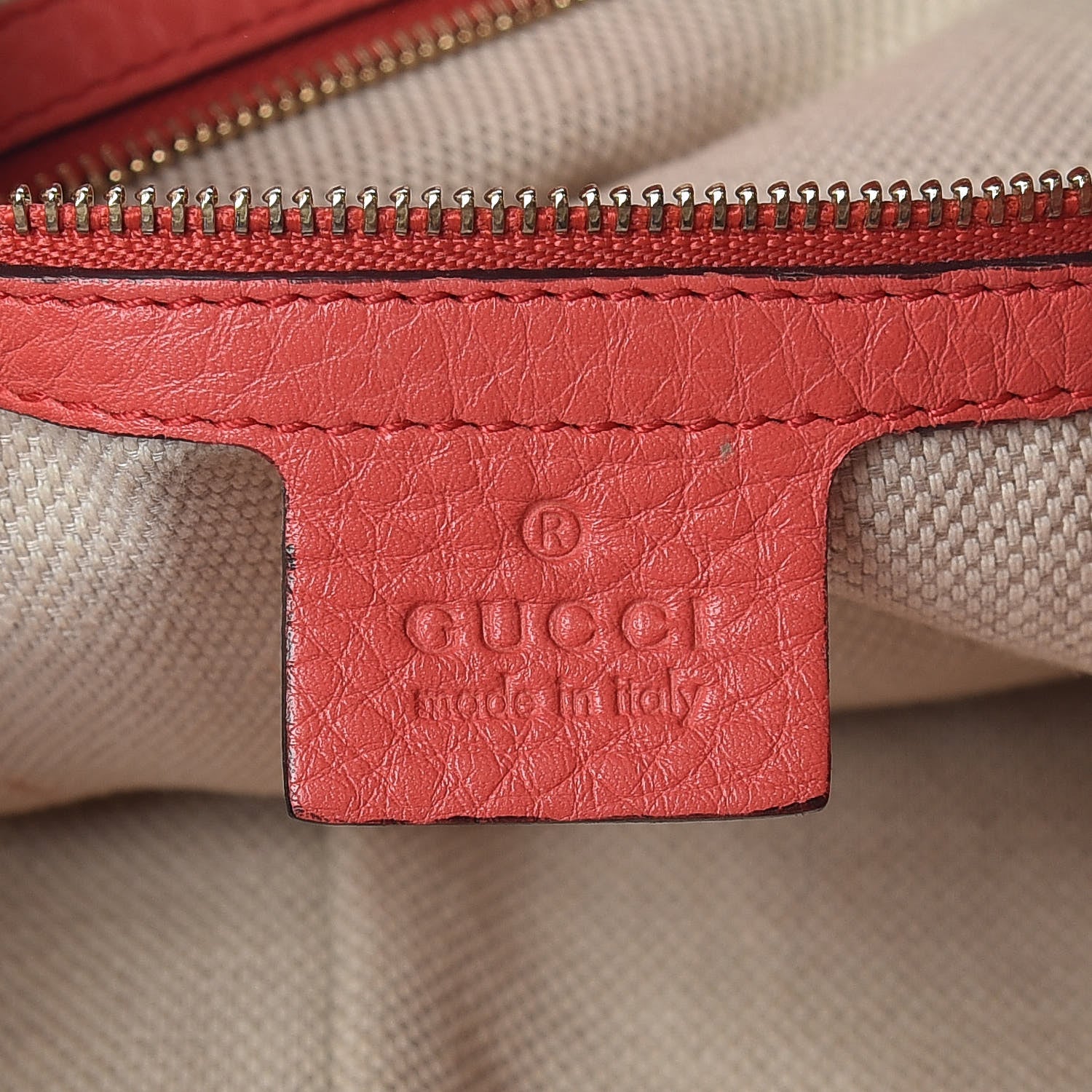 Gucci Pebbled Calfskin Medium Soho Chain Shoulder Bag Begonia Pink 7 of 23