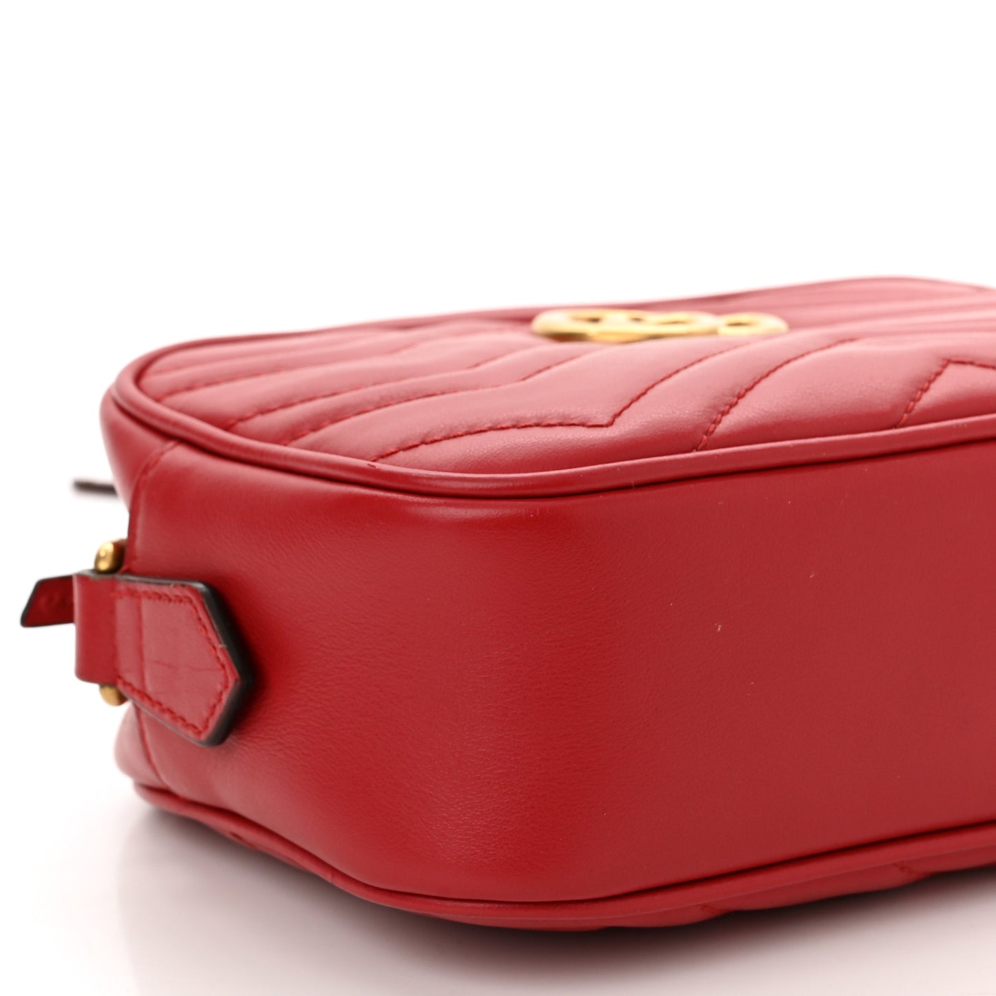 Calfskin Matelasse Mini GG Marmont Chain Shoulder Bag Hibiscus Red
