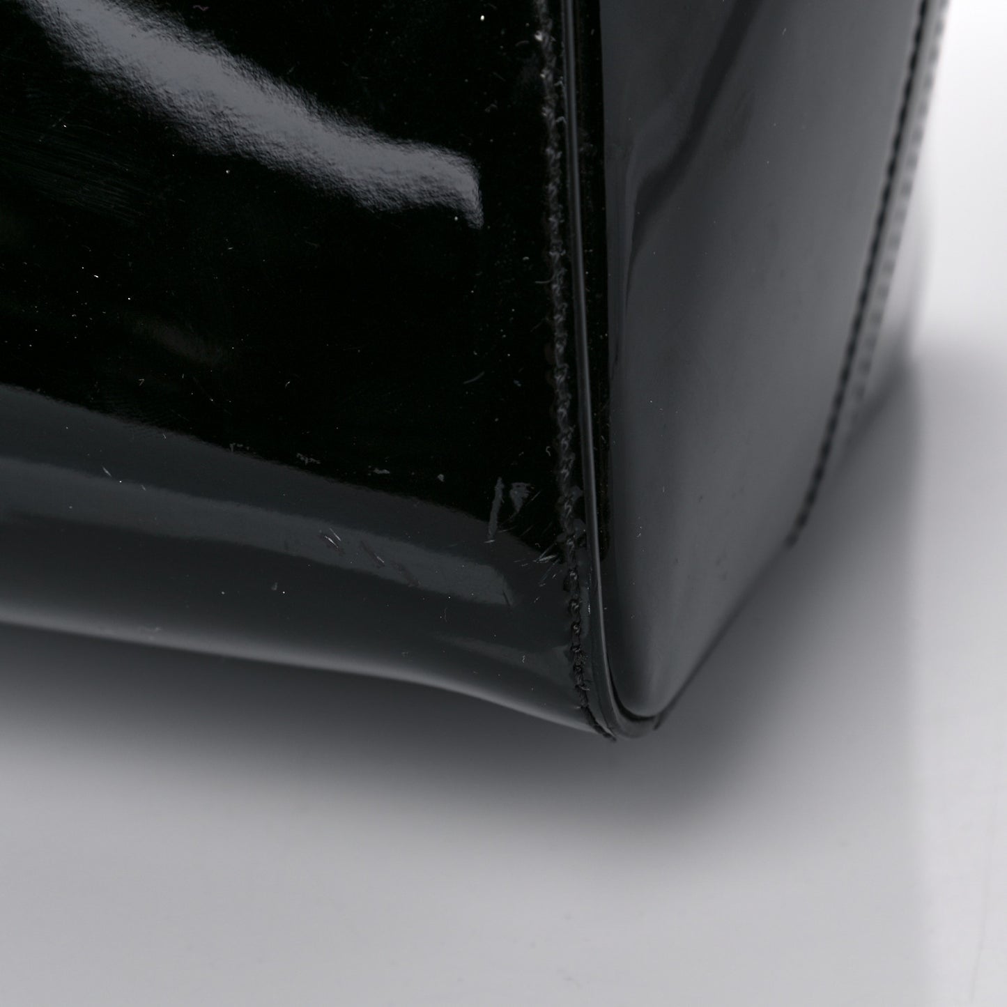 Patent Calfskin Small Antigona Black